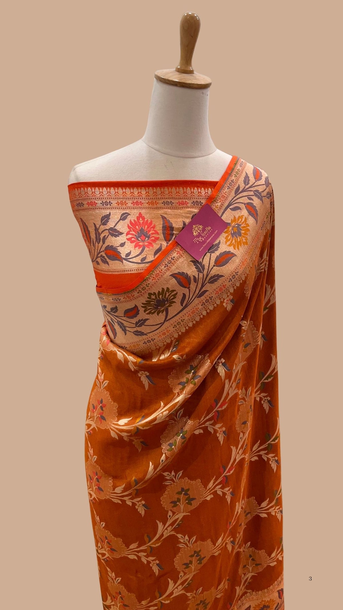 Tussar Georgette Handloom Banarasi Saree - Jaal with Meenakari (Copy)