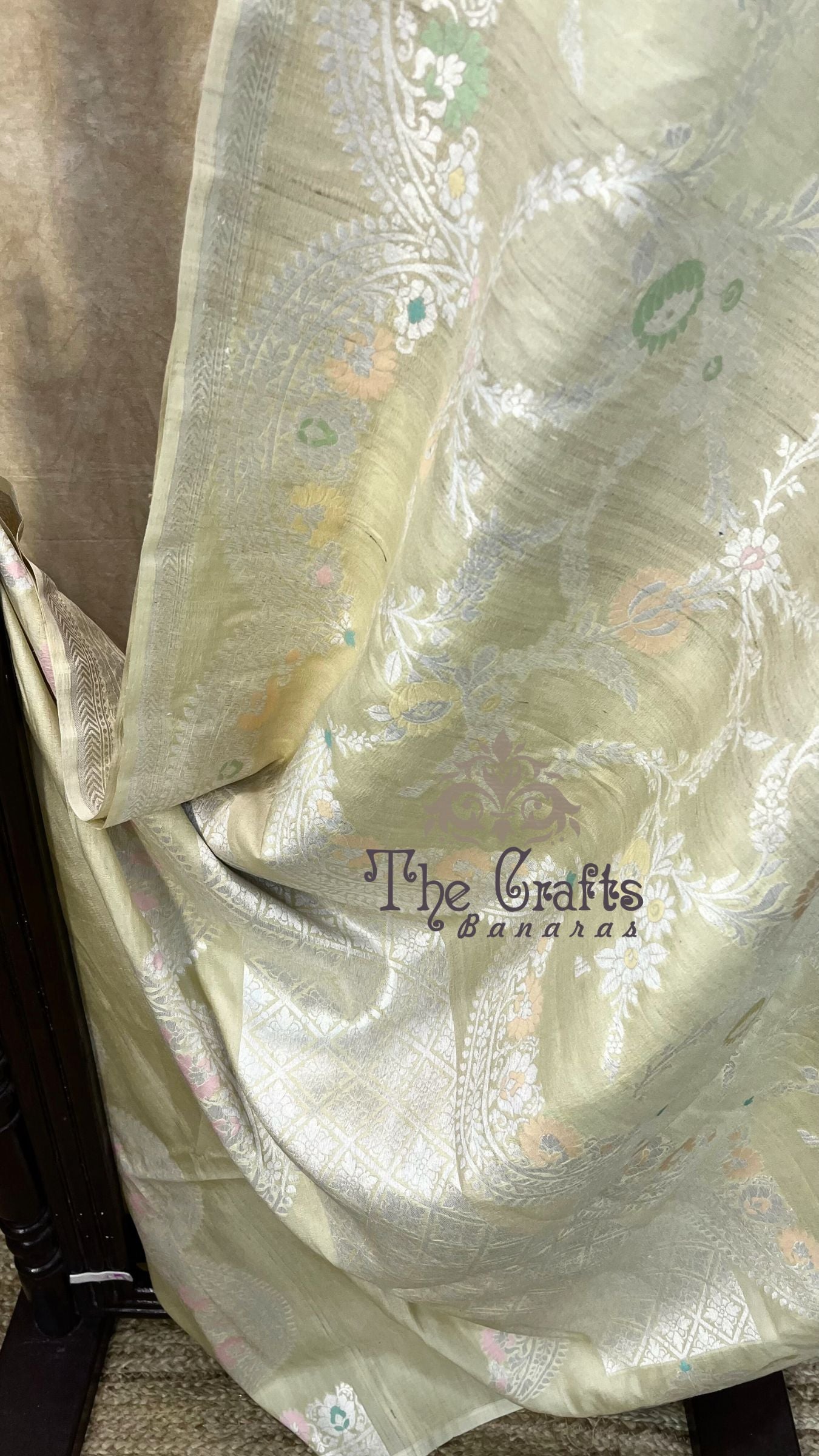 Tissue Georgette Handloom Banarasi Saree - Jaal with Meenakari