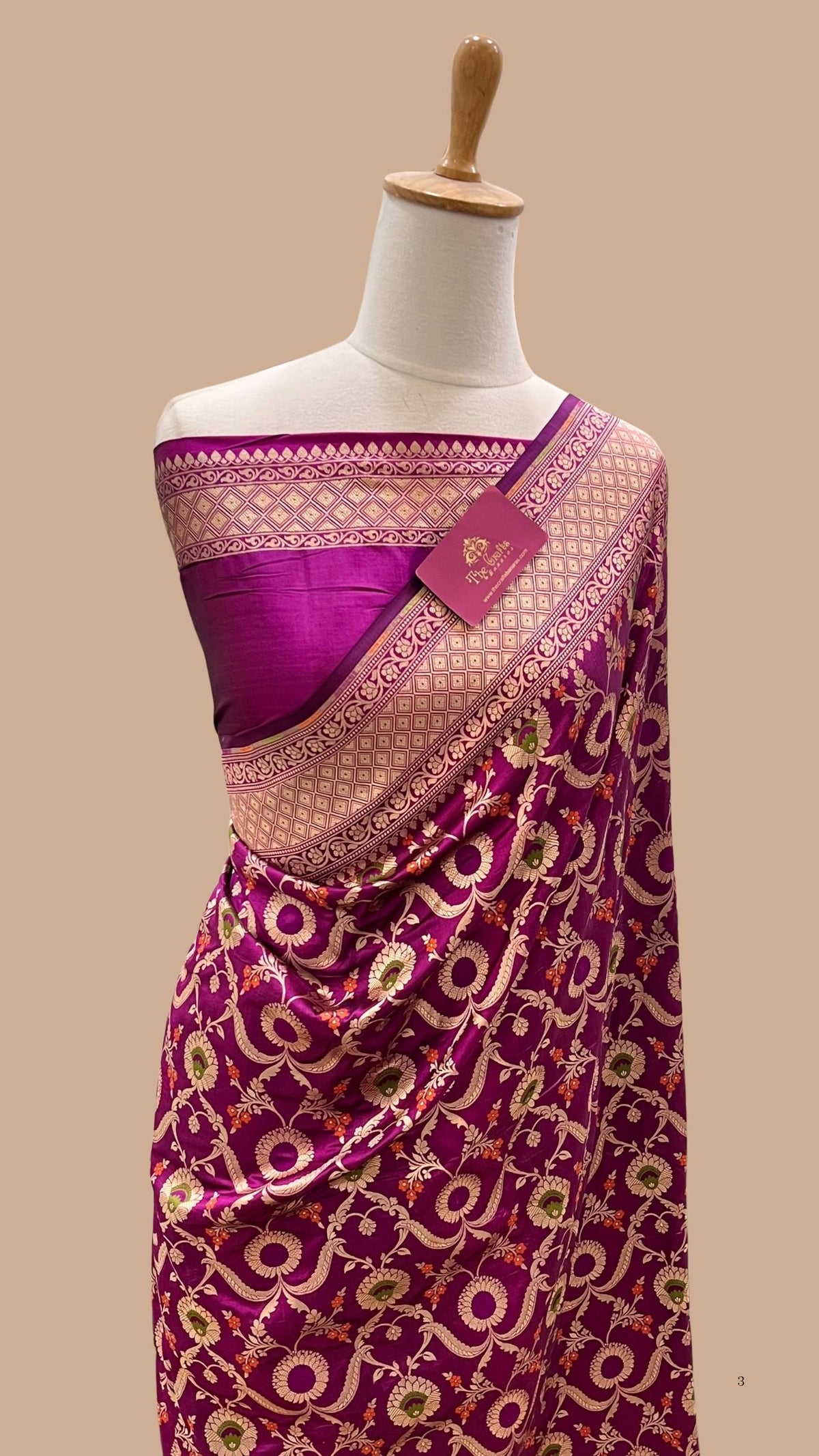 Pure Katan Silk Handloom Banarasi Saree - Jaal Work with Meenakari