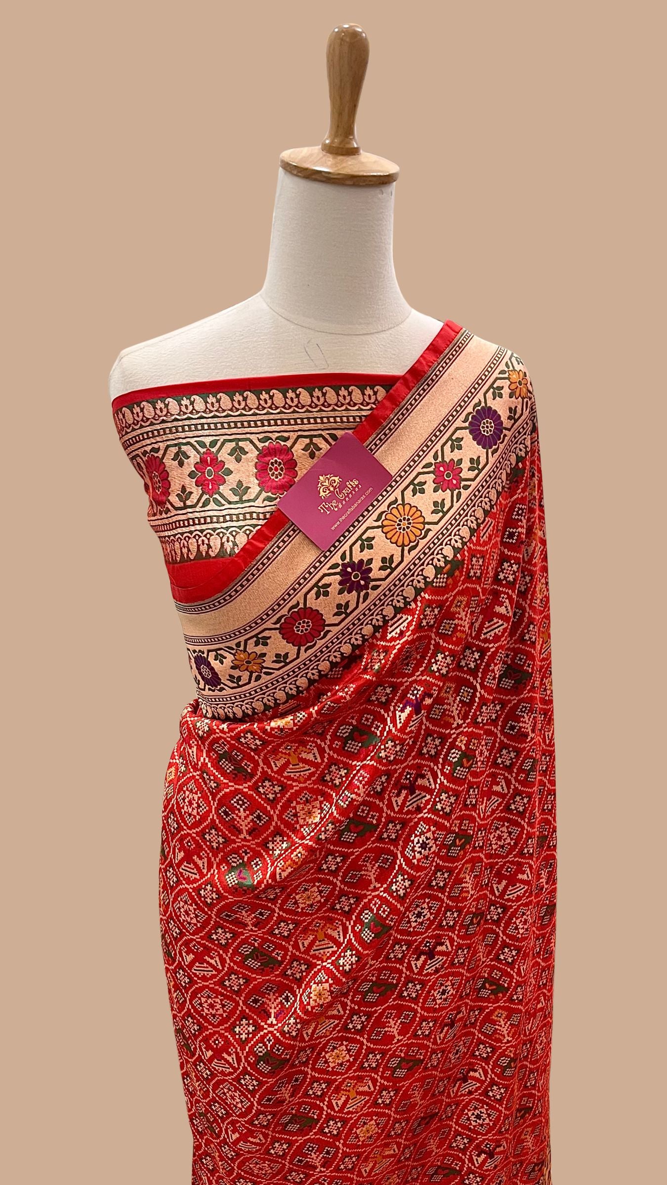 Pure Katan Silk Handloom Banarasi Saree - Patola Meenakari Jaal Work