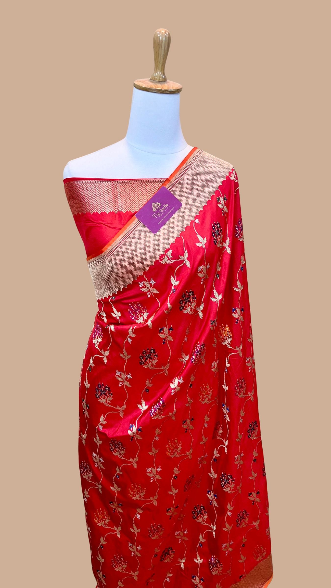 Pure Katan Silk Handloom Banarasi Saree - All Over Kadiyal Jaal Work