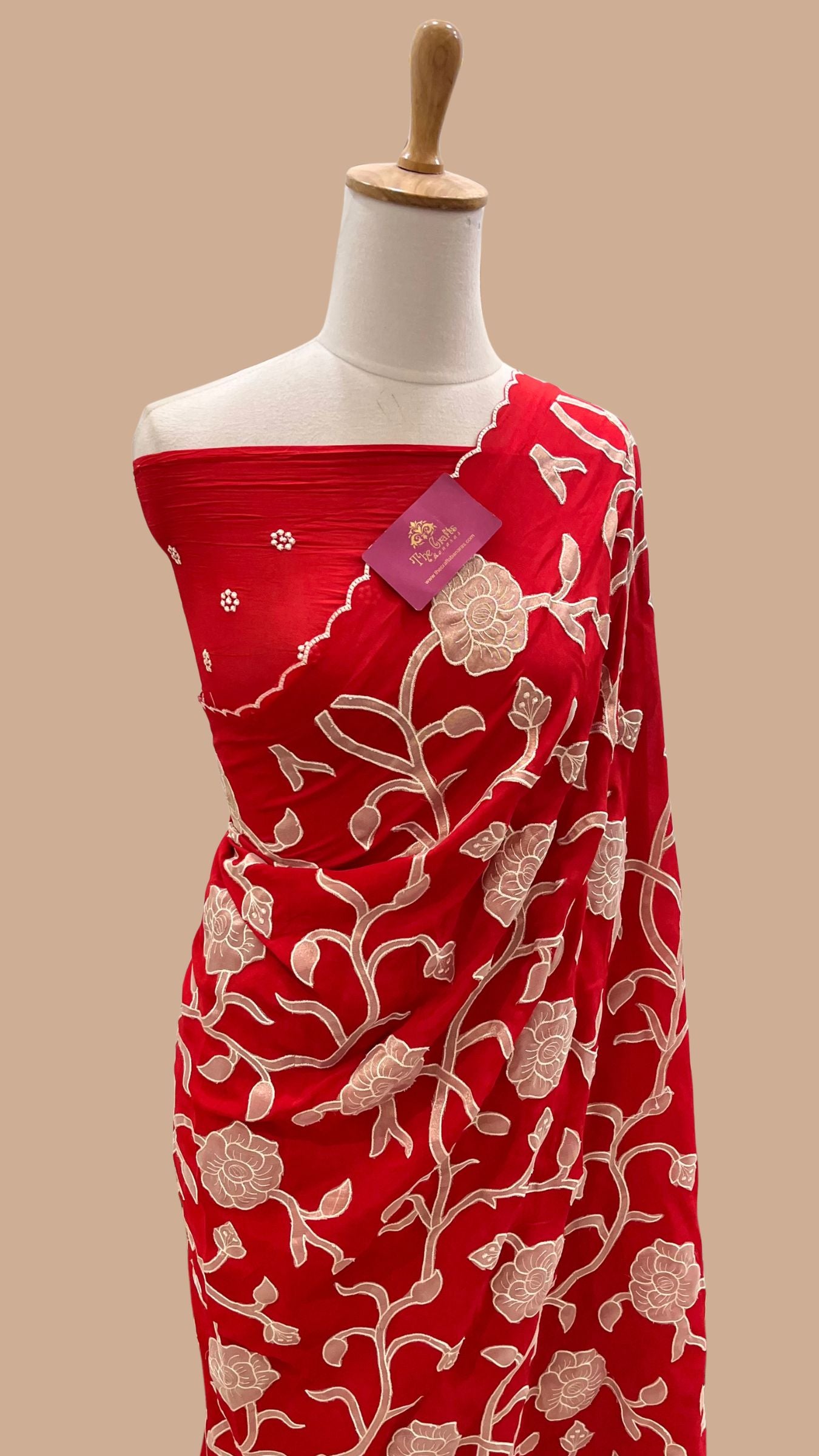 Pure Crepe Silk Banarasi Saree - Floral Appliqué Work