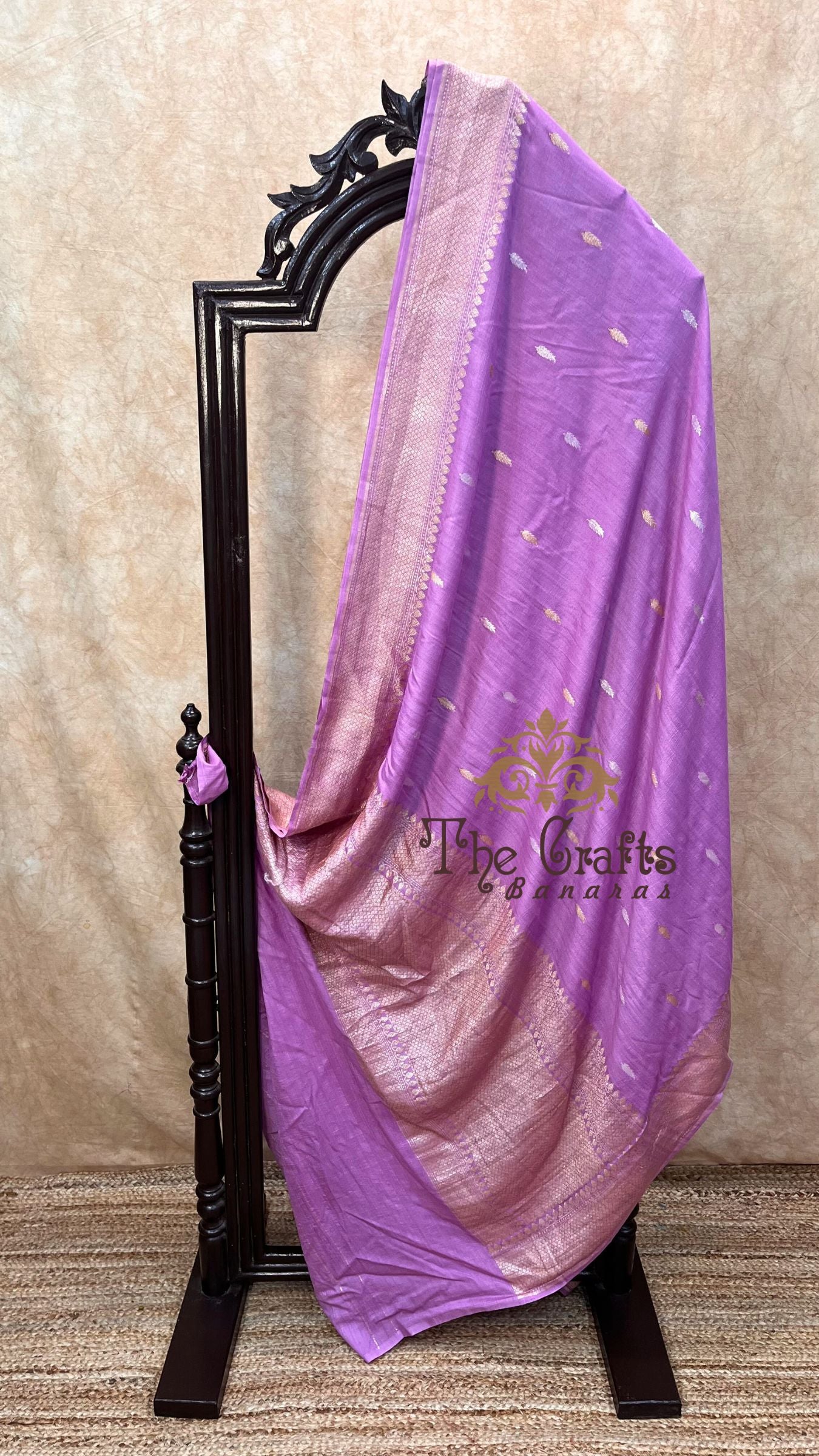 Pure Munga Silk Handloom Banarasi Saree - With Kadhua Motifs