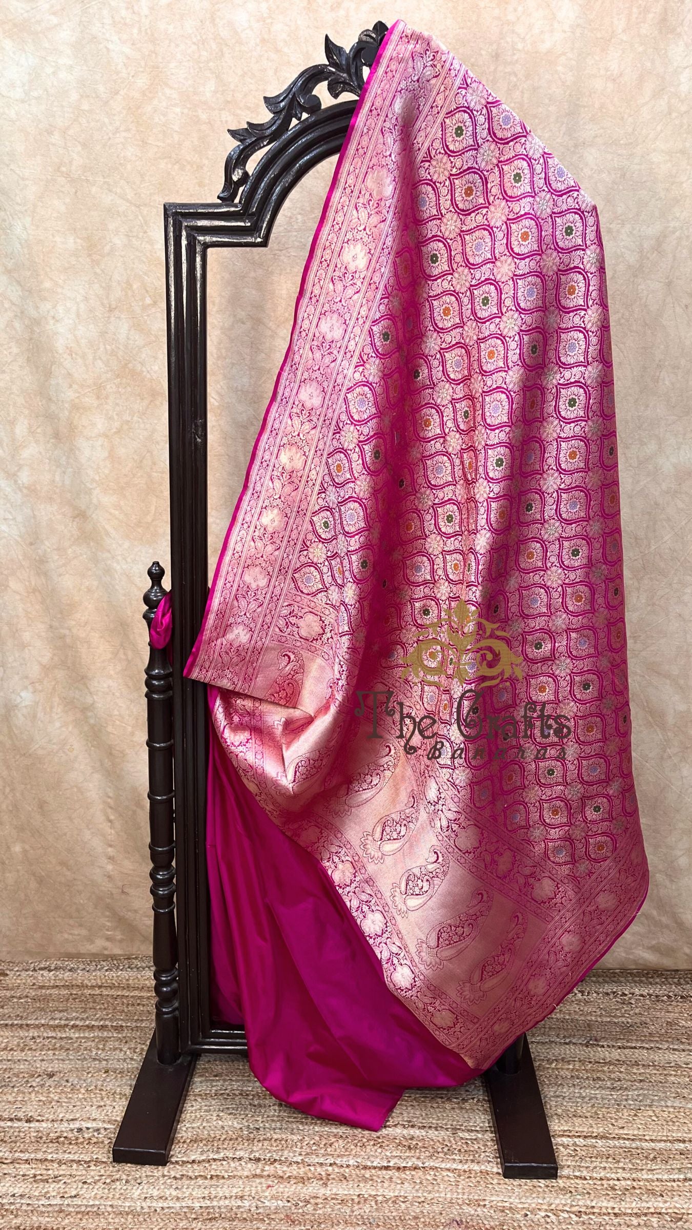 Pure Katan Silk Handloom Banarasi Saree - Tanchui Brocade Meena