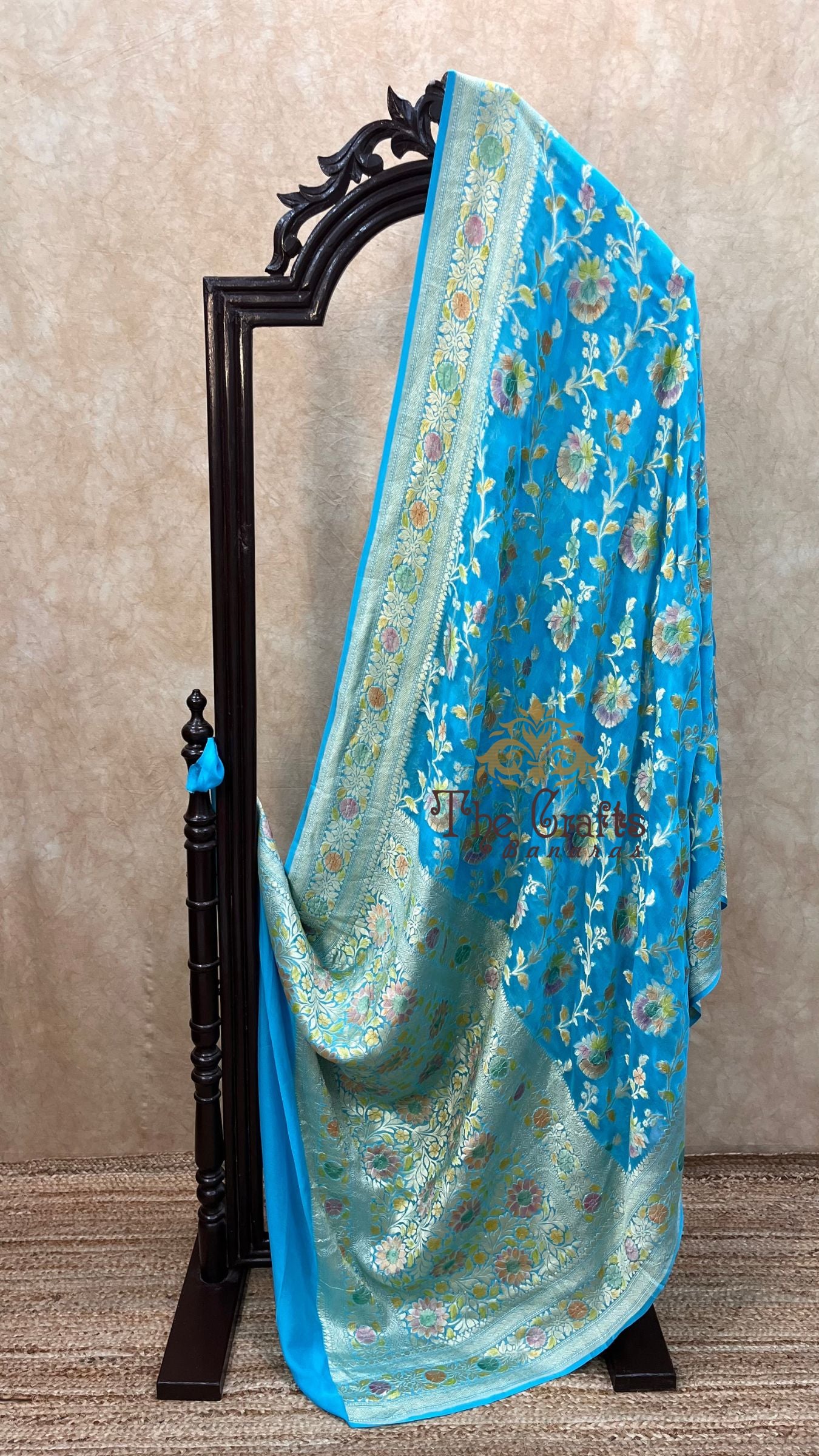 Khaddi Georgette Handloom Banarasi Saree - Water Zari