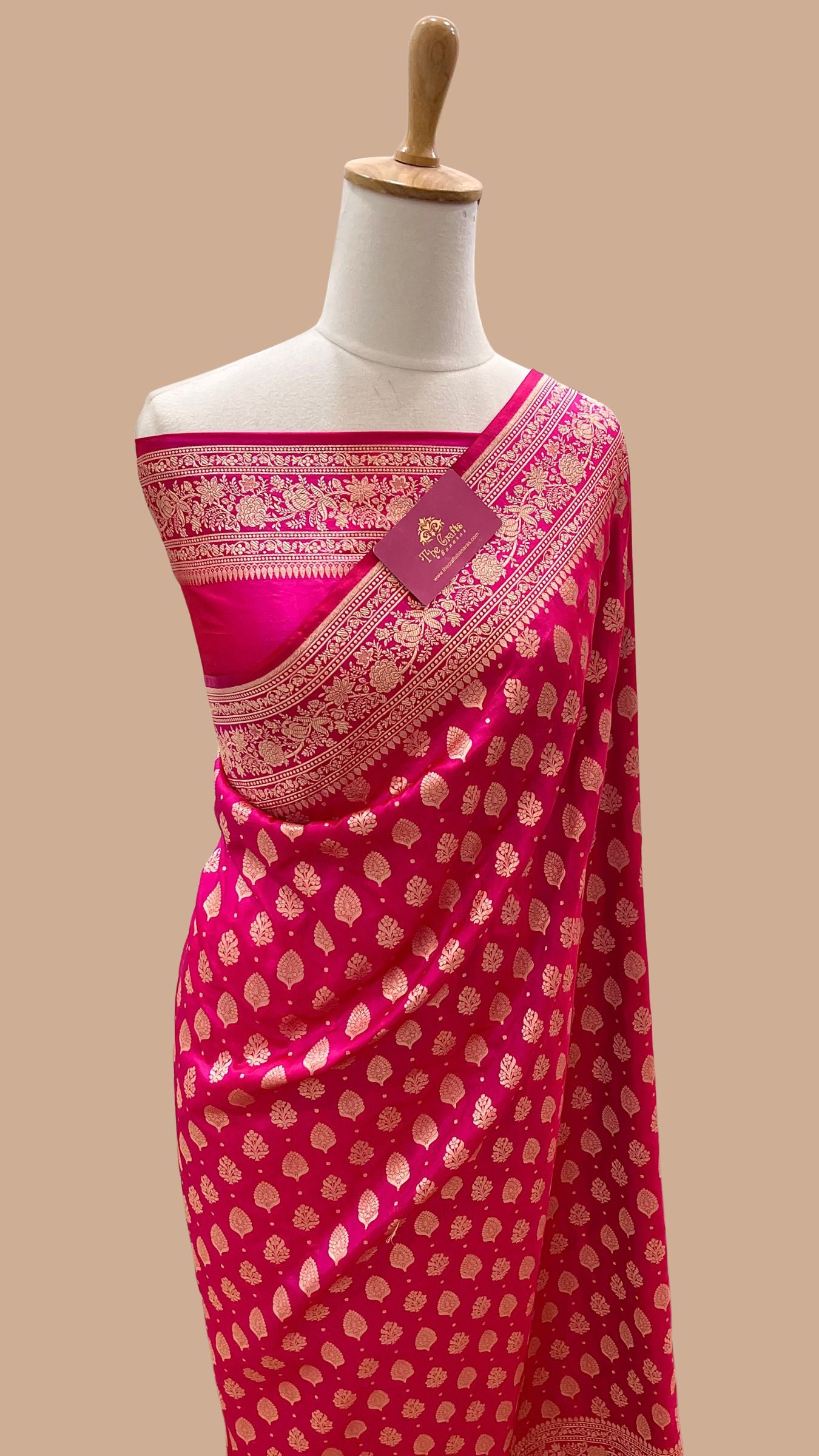 Pure Katan Silk Handloom Banarasi Saree - Jaal work