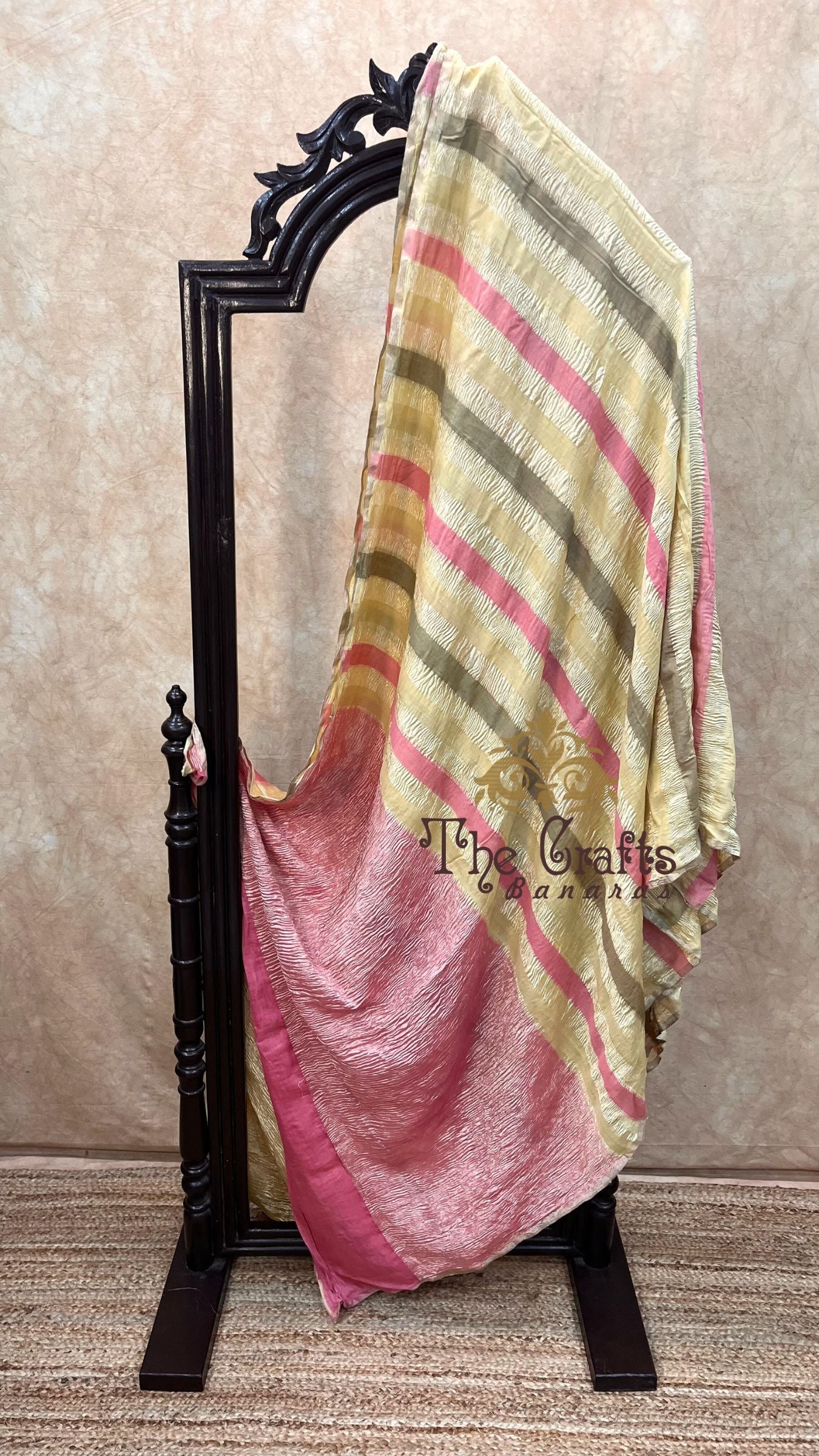 Pure Munga Tissue Silk Handloom Banarasi Saree