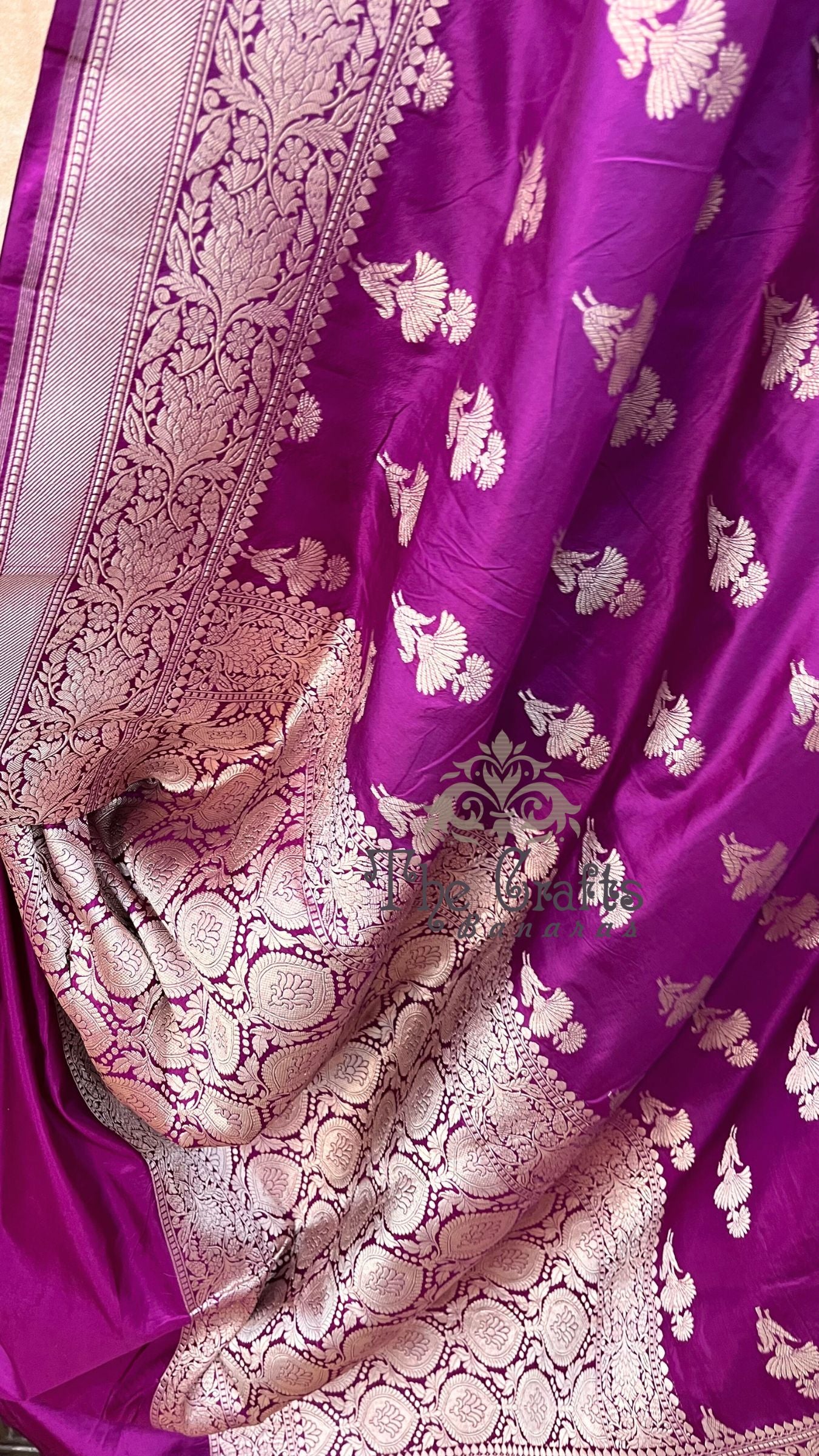 Pure Katan Silk Handloom Banarasi Saree - Jaal work