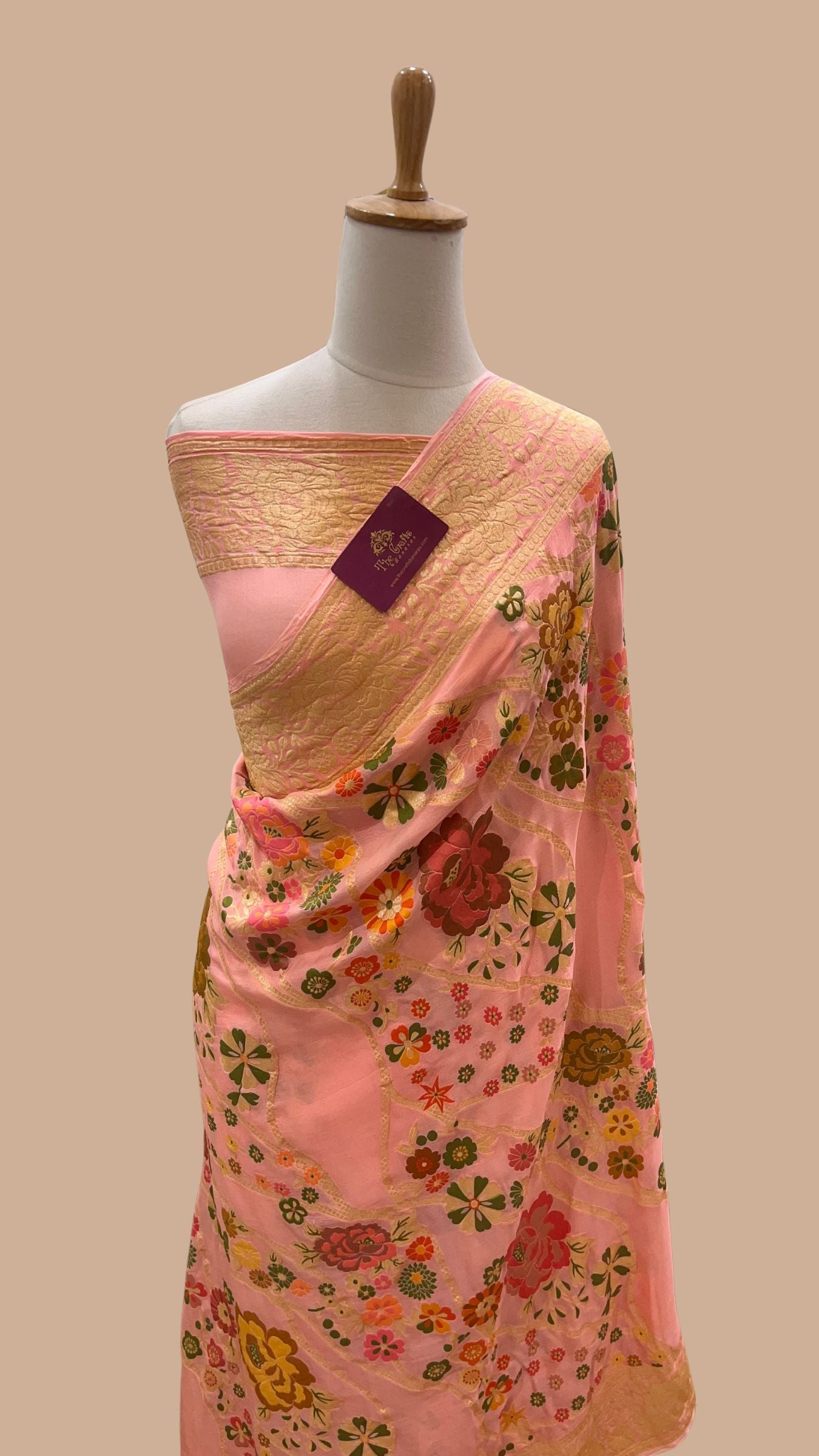 Tussar Georgette Handloom Banarasi Saree - Jaal with Tilfi Meenakari