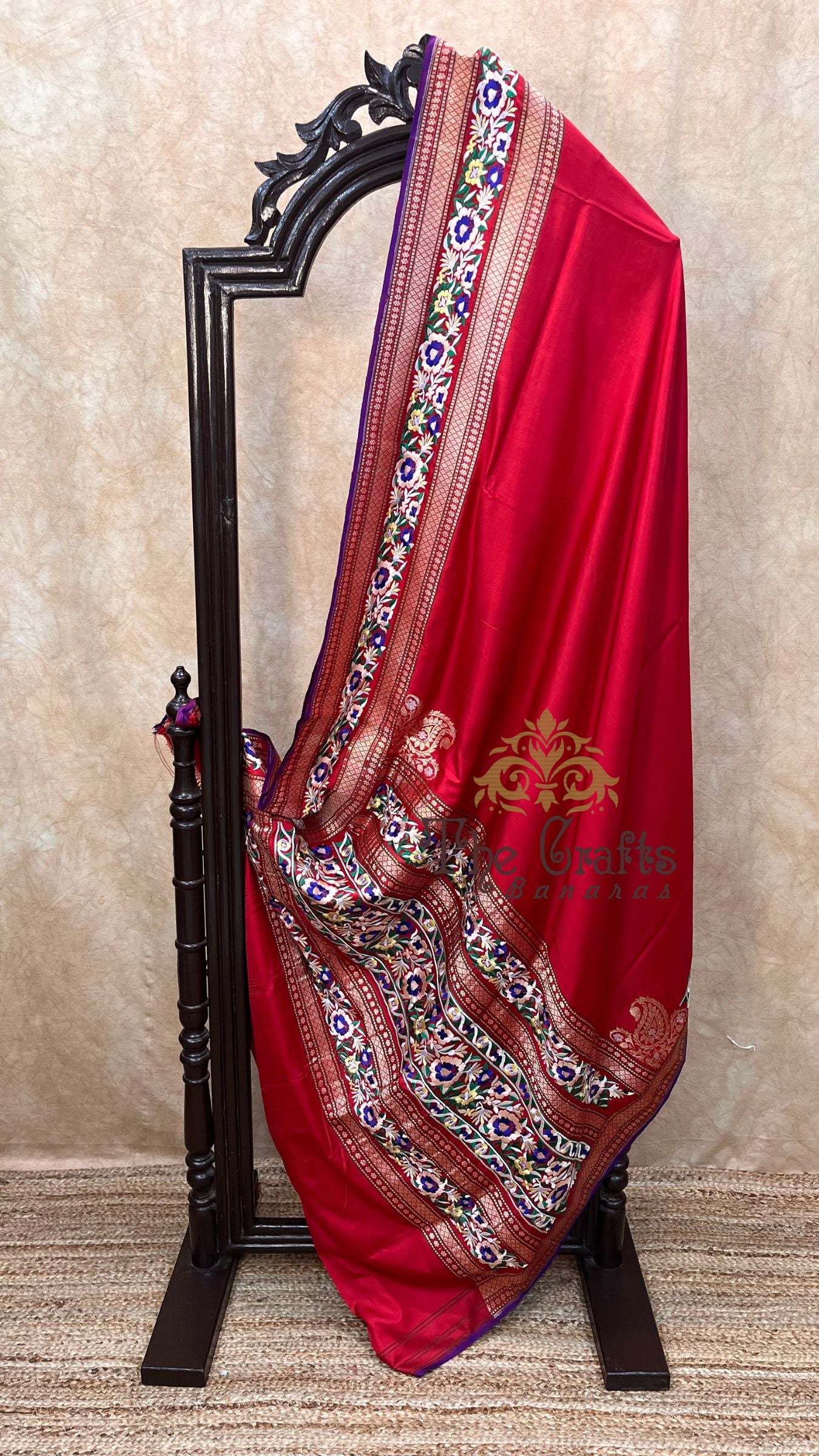 Pure Katan Silk Handloom Banarasi Saree - kadhua border with chikankari