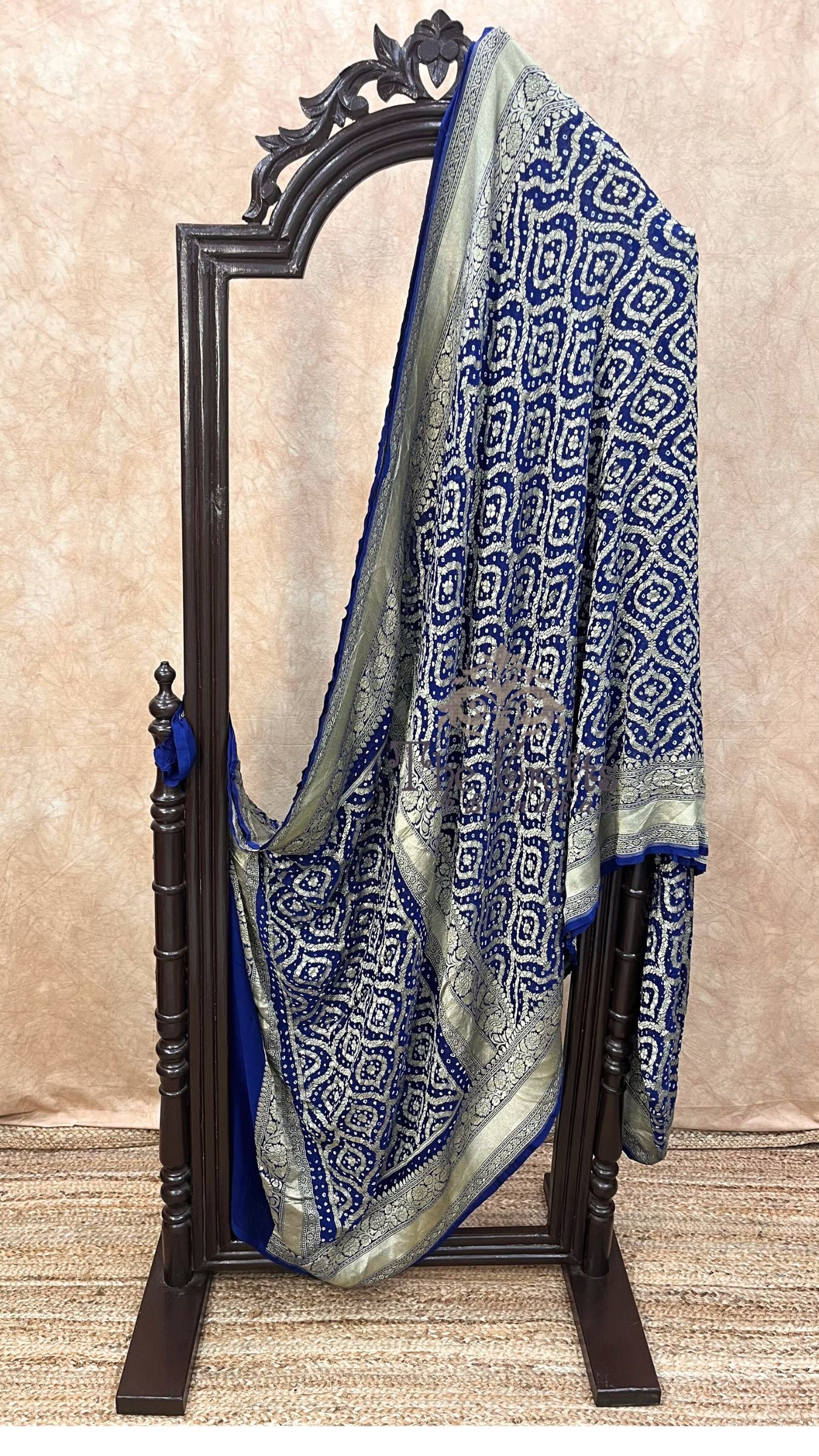 Pure Georgette Banarasi Handloom Bandhej Saree