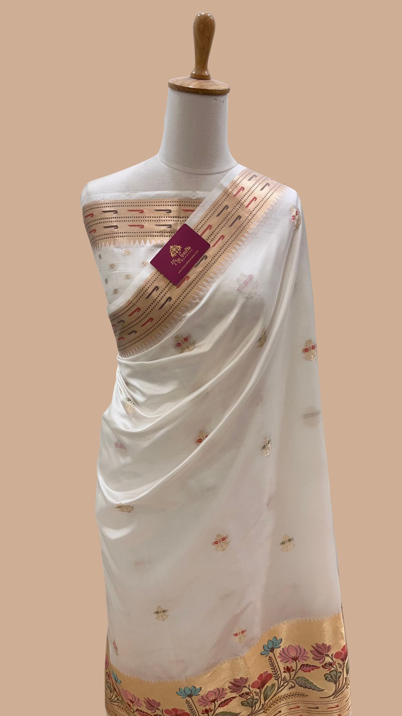 Pure Mango Silk Handloom Banarasi Saree - with Paithani Border