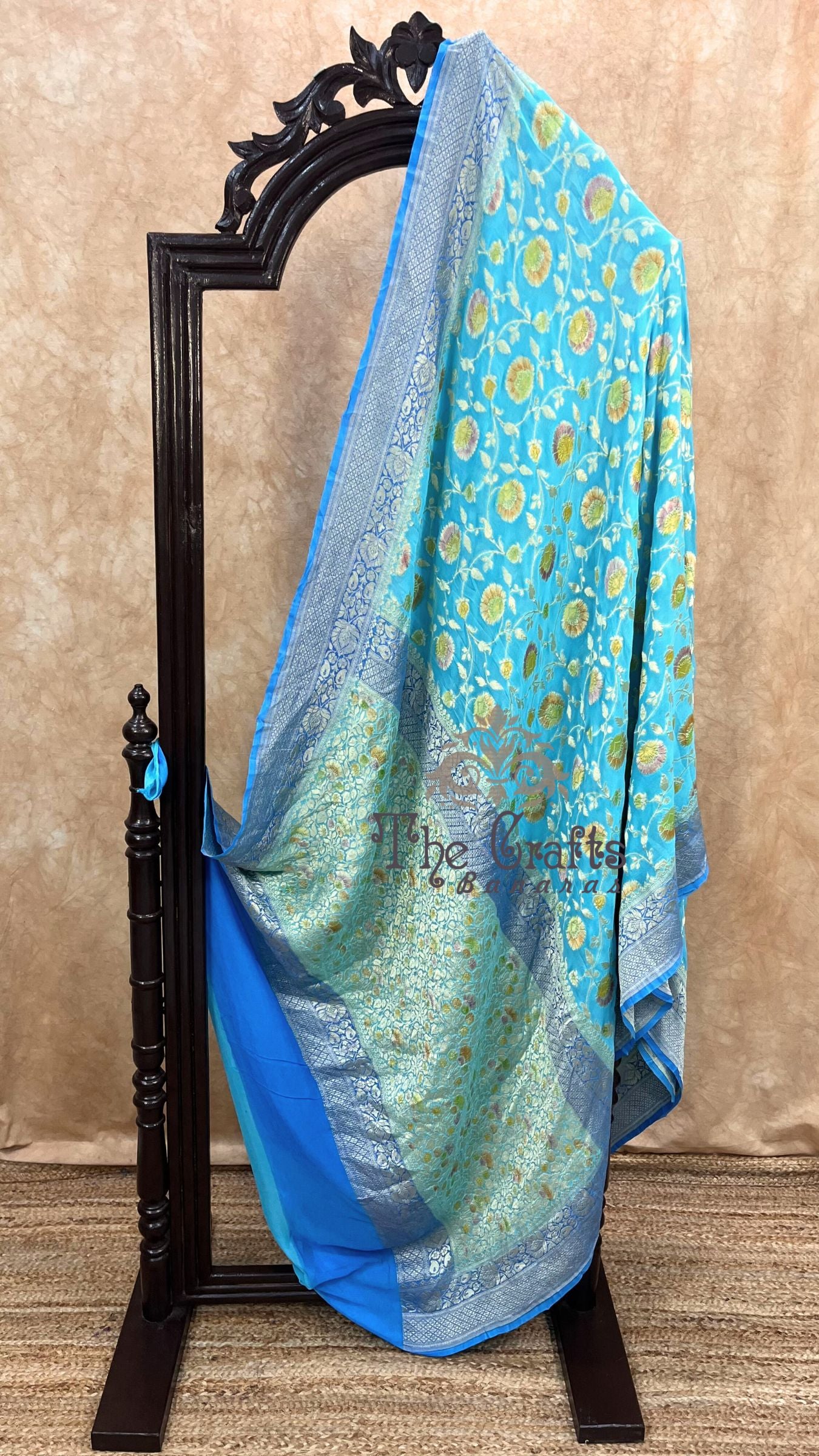 Khaddi Georgette Handloom Banarasi Saree - Water Zari