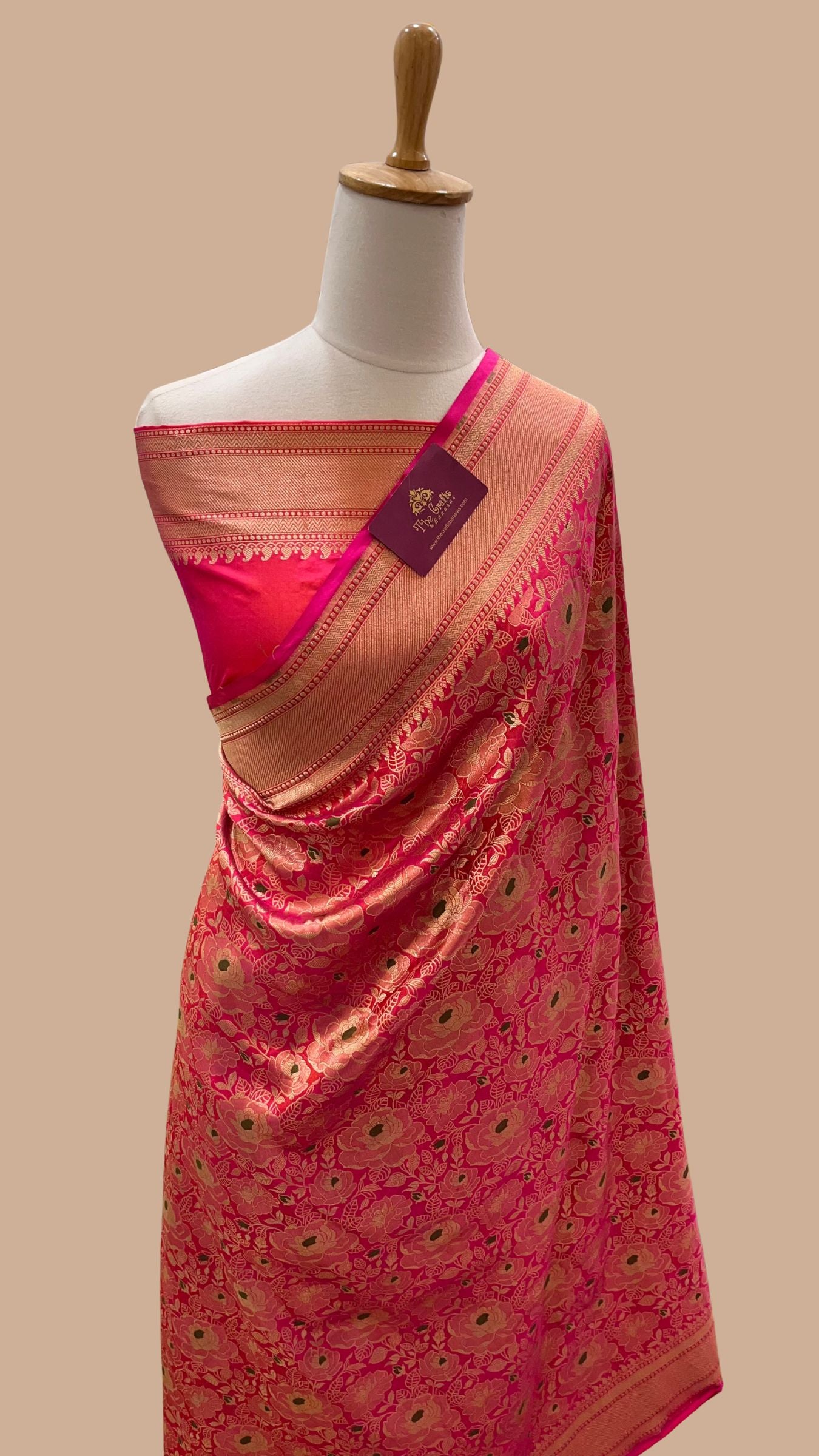 Pure Katan Silk Handloom Banarasi Saree - Tanchui Brocade Meena