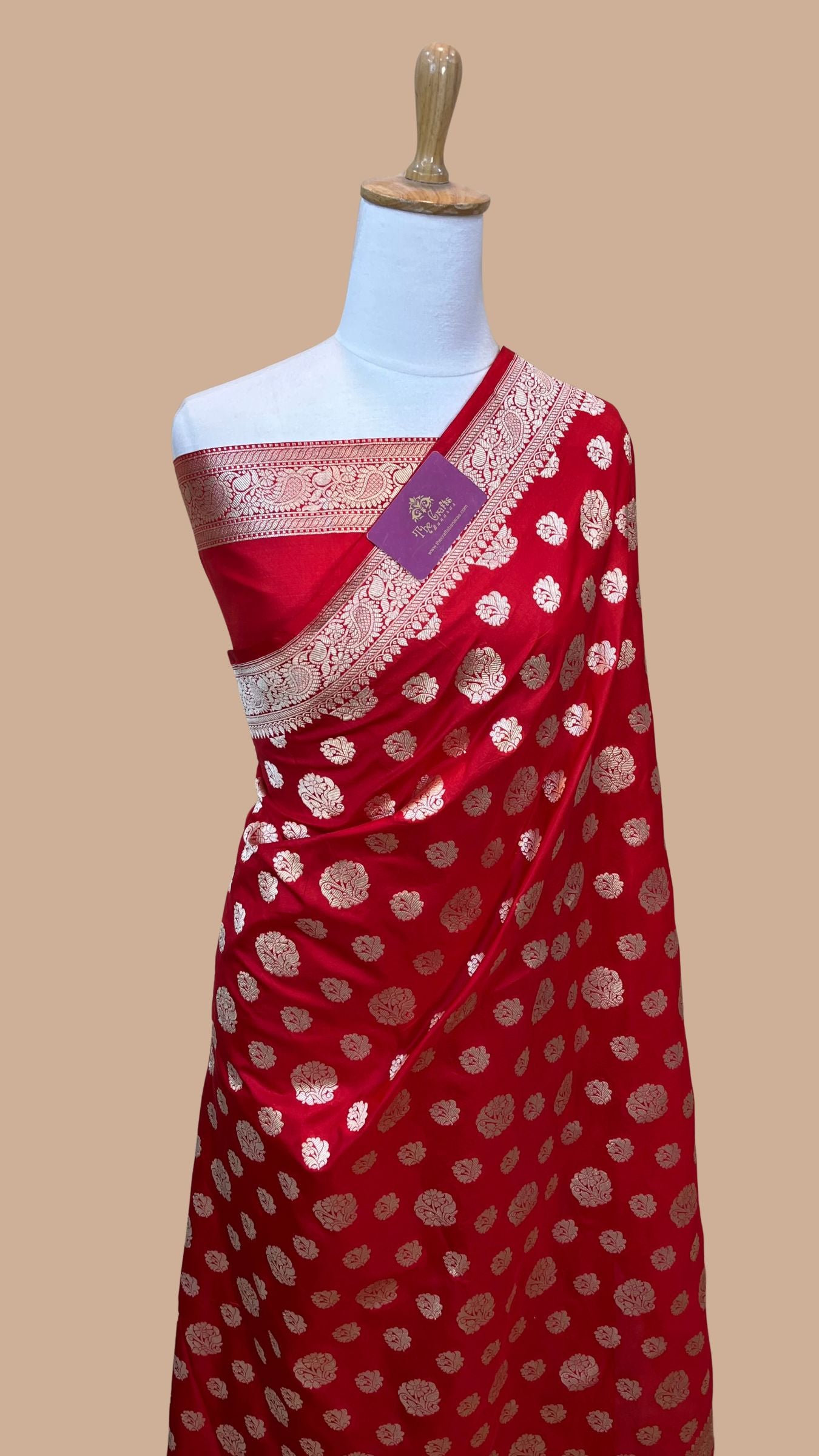 Pure Katan Silk Handloom Banarasi Saree - Jaal work