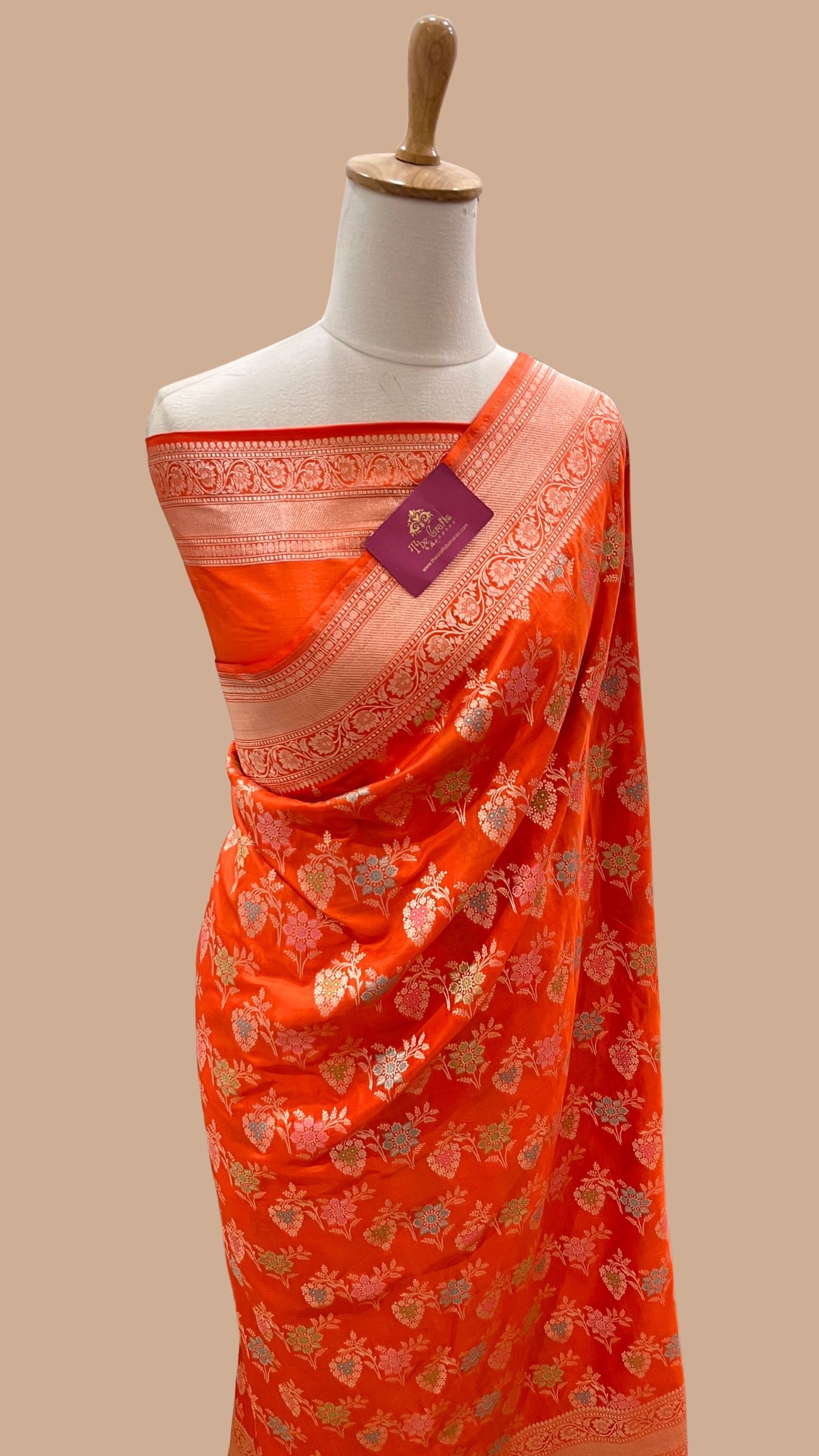 Pure Katan Silk Handloom Banarasi Saree - Jaal Work with Meenakari
