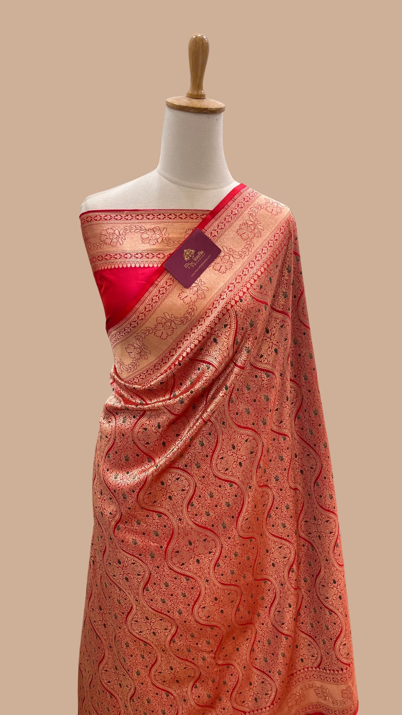 Pure Katan Silk Handloom Banarasi Saree - Tanchui Brocade Meena