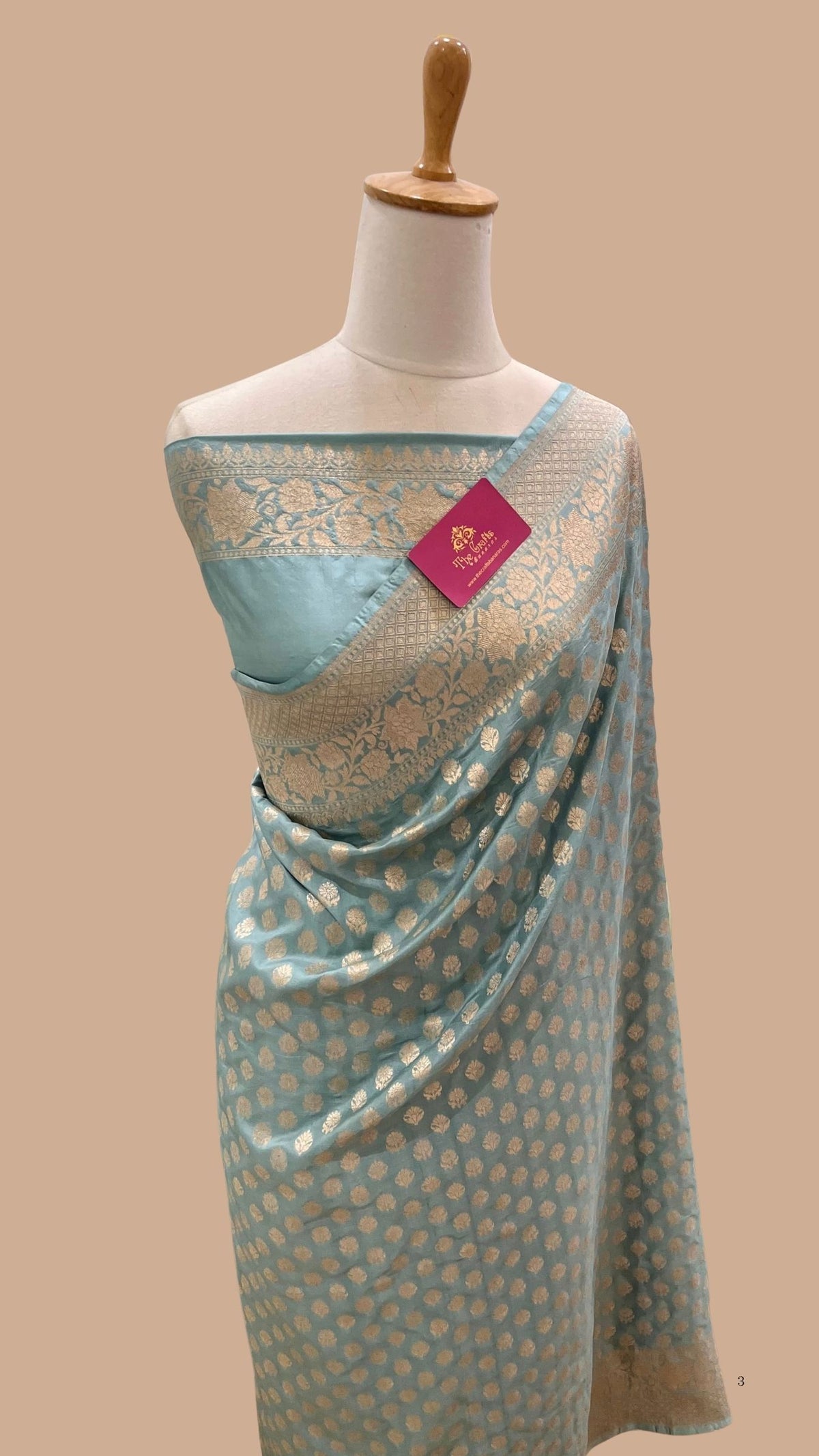 Pure Katan Silk Handloom Banarasi Saree - Jaal work
