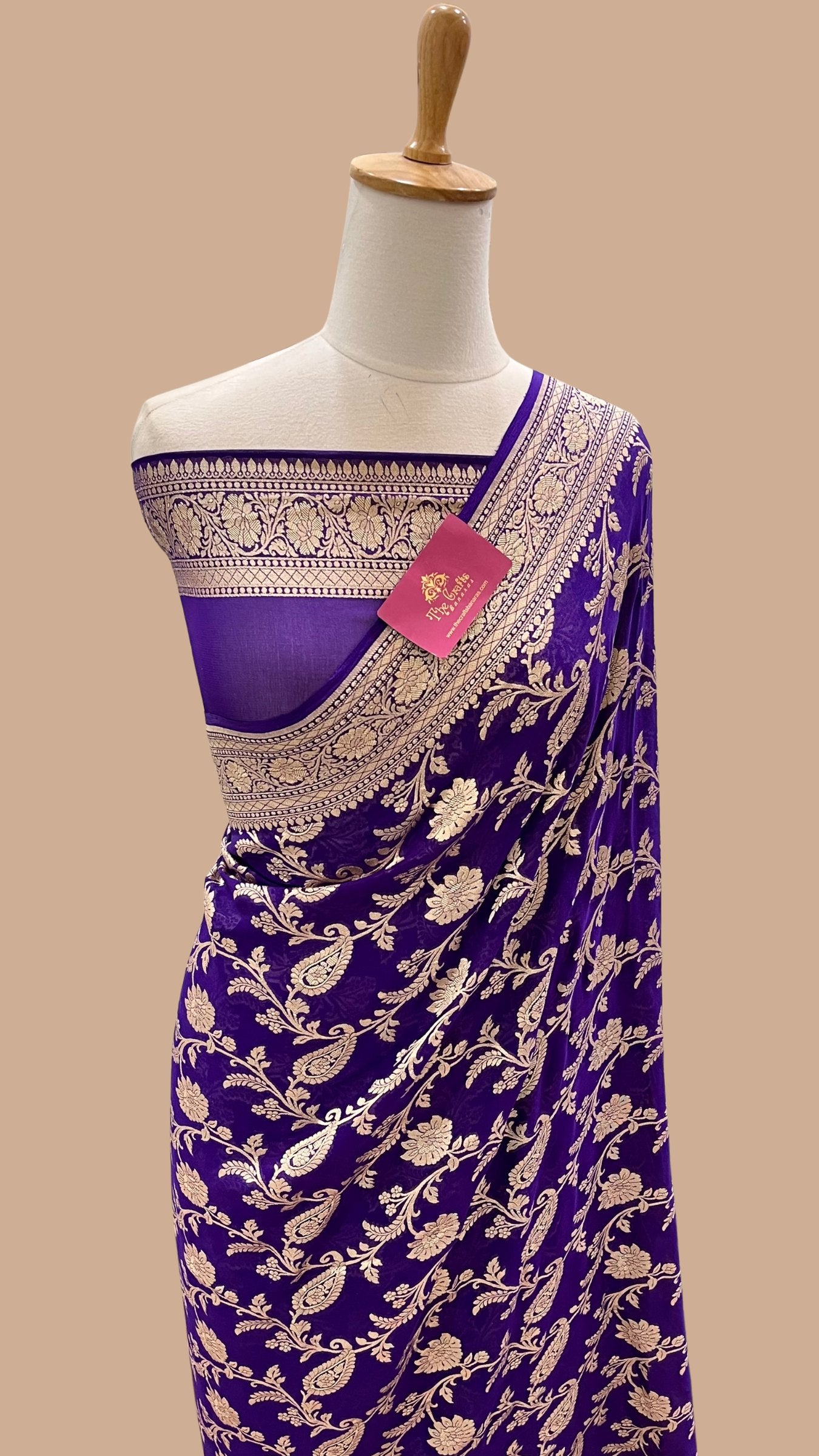 Khaddi Georgette Banarasi Saree - Gold Zari