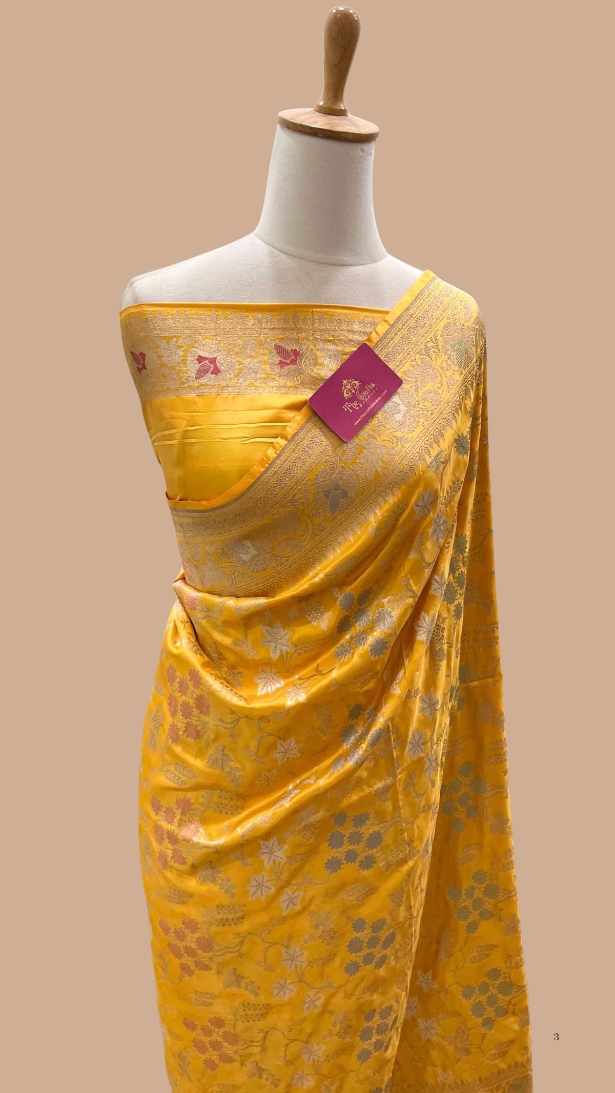 Pure Katan Silk Handloom Banarasi Saree - Jaal Work with Meenakari