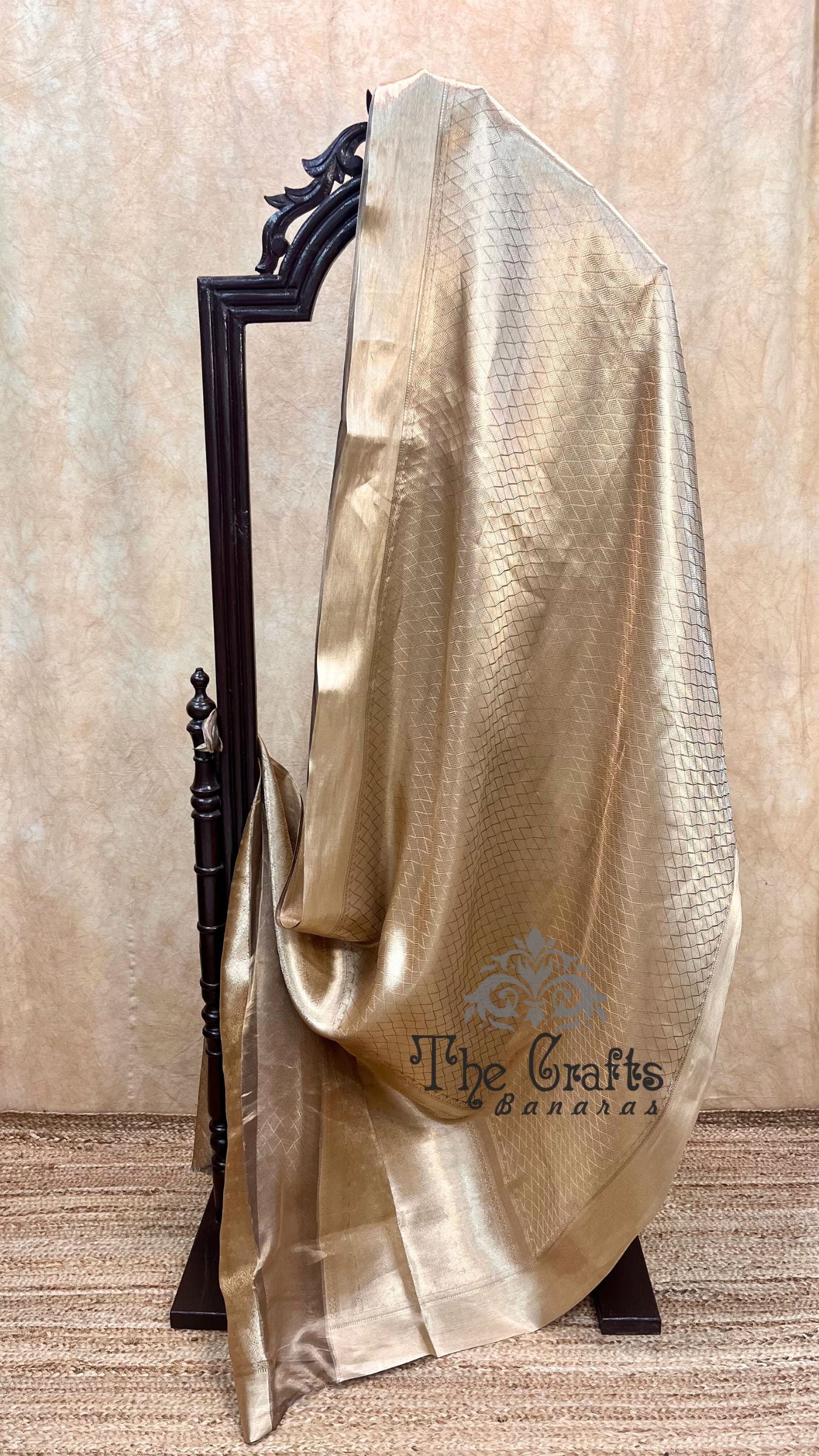 Pure Tissue Brocade Banarasi Saree