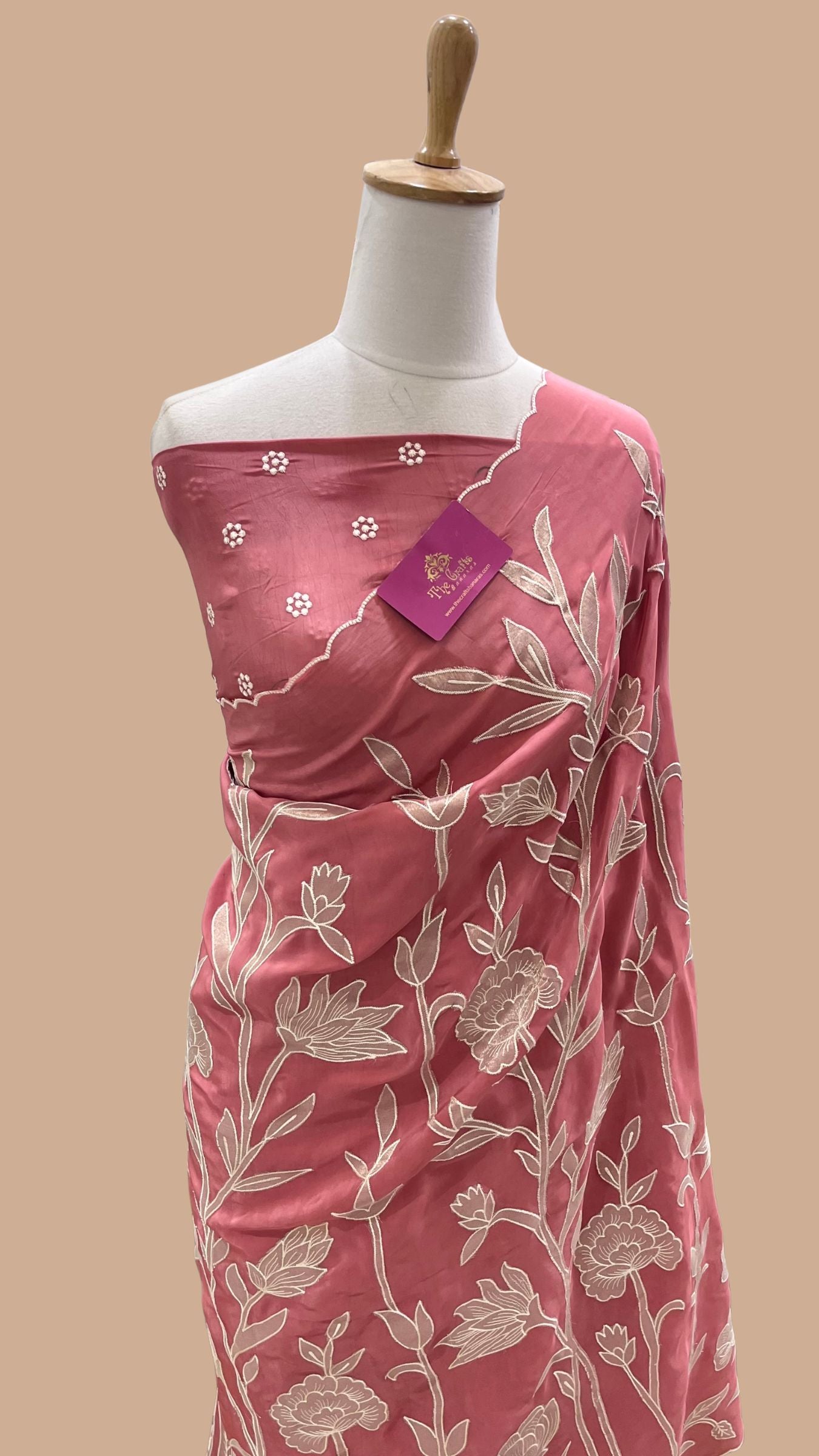 Pure Crepe Silk Banarasi Saree - Floral Appliqué Work