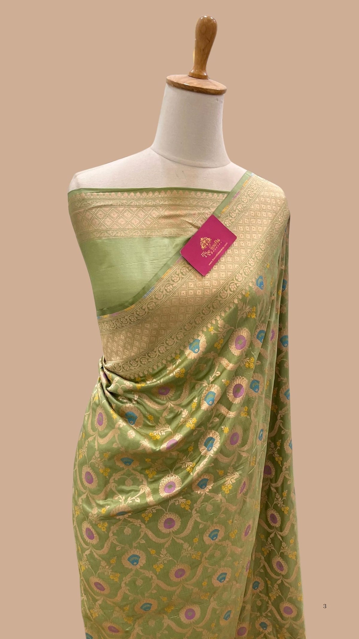 Pure Katan Silk Handloom Banarasi Saree - Jaal Work with Meenakari
