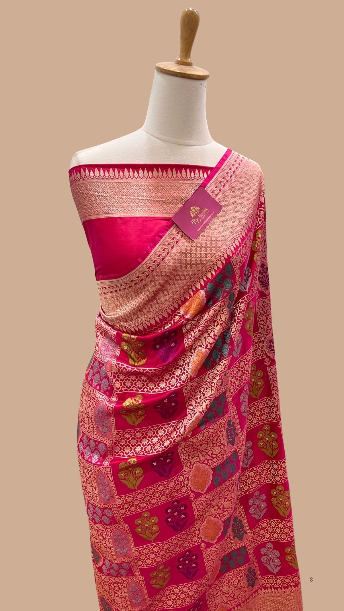 Pure Katan Silk Handloom Banarasi Saree - Jaal Work with Meenakari