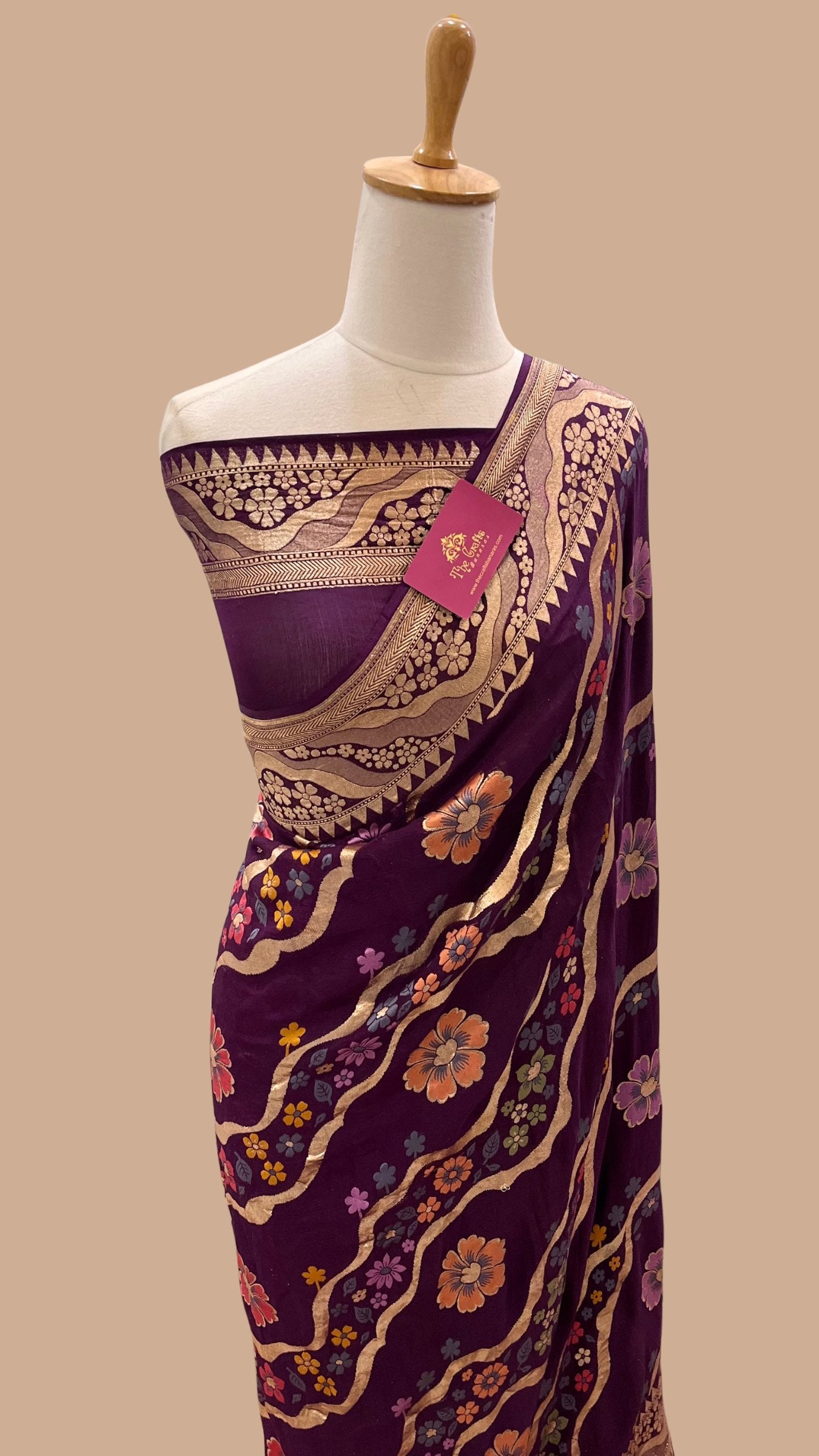 Khaddi Georgette Handloom Banarasi Saree - Jaal with Meenakari