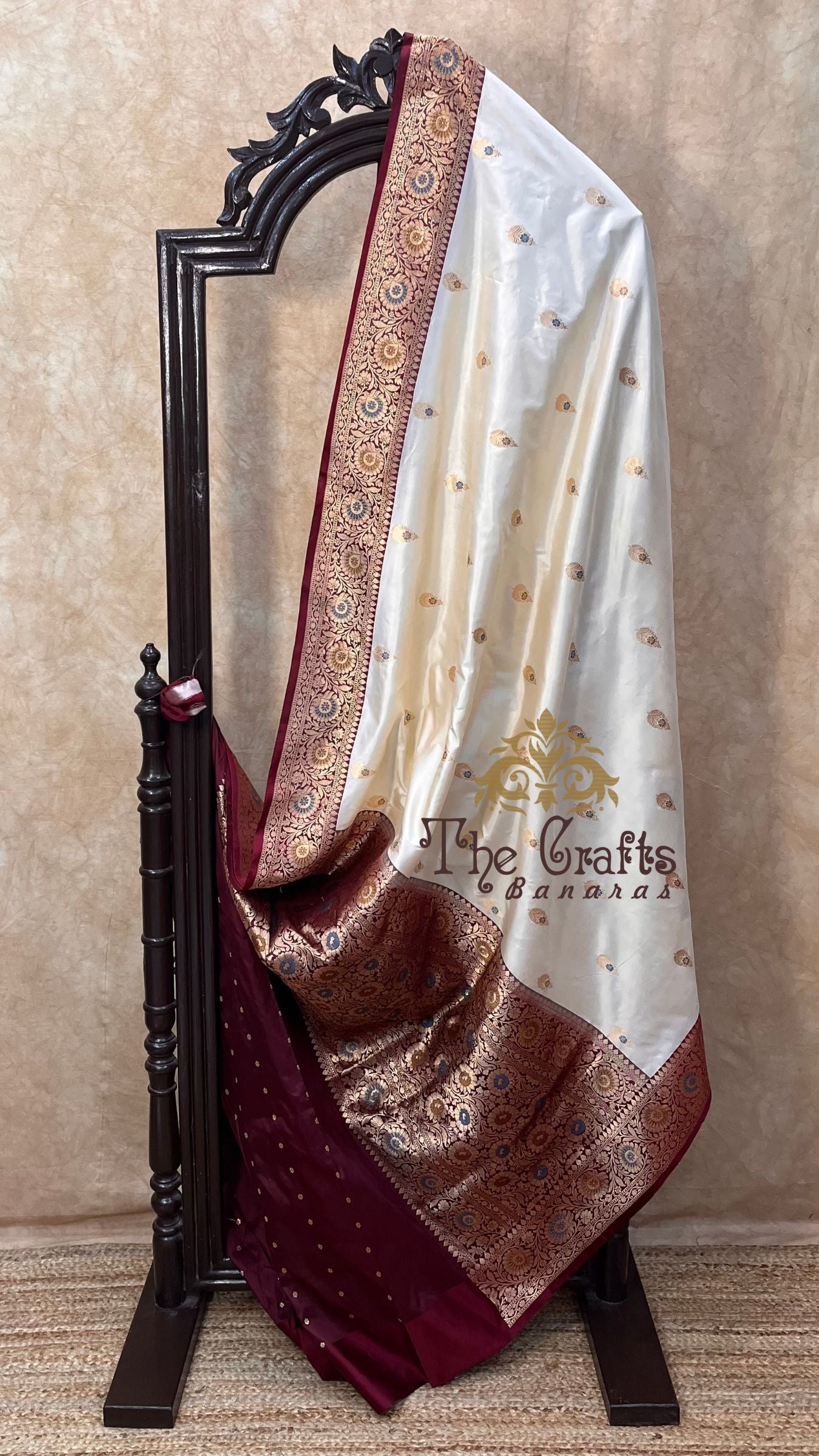 Pure Katan Silk Handloom Banarasi Saree - with kadhua meena motifs