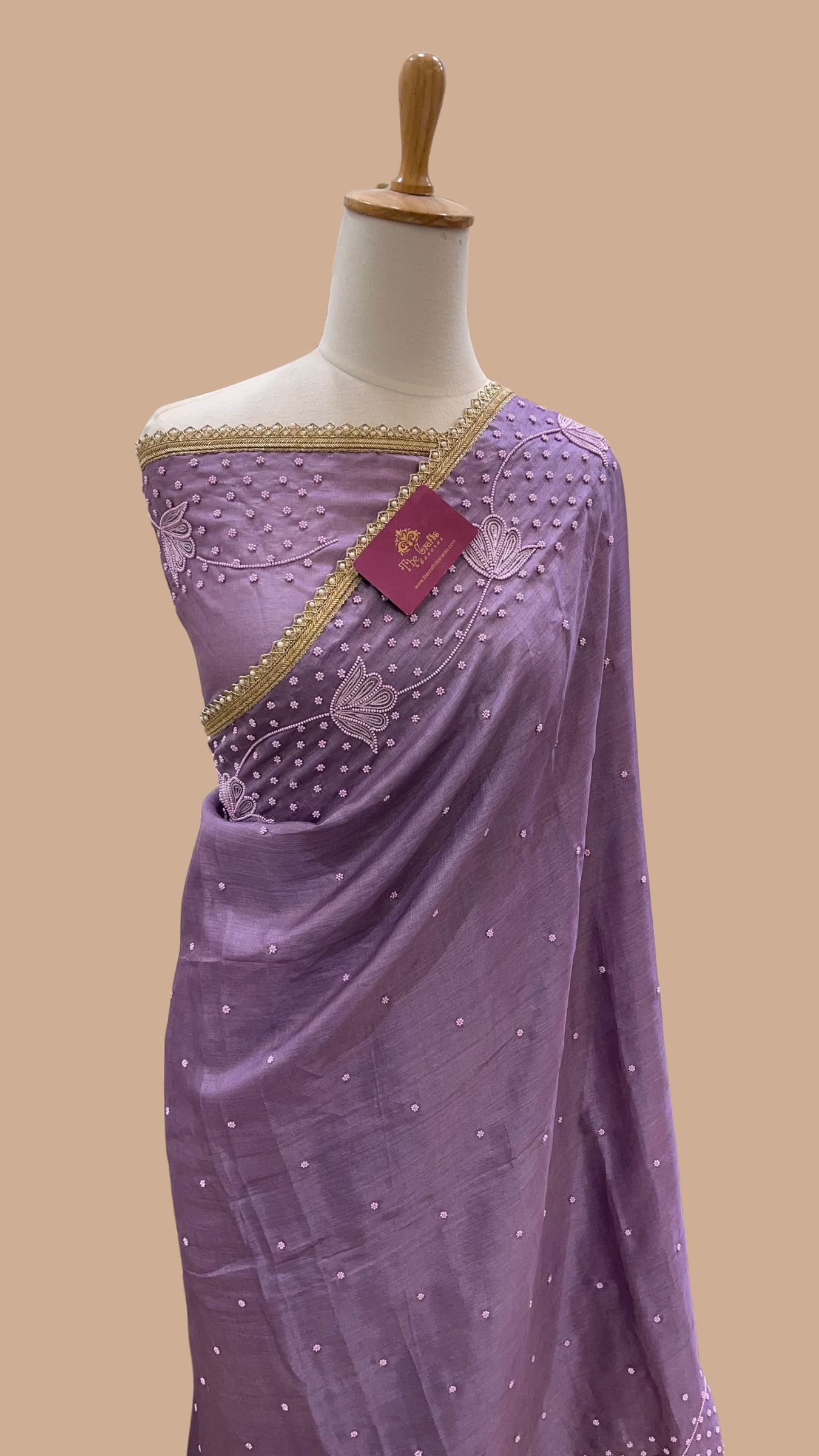Pure Tussar Silk Handloom Banarasi Saree - handwork motifs