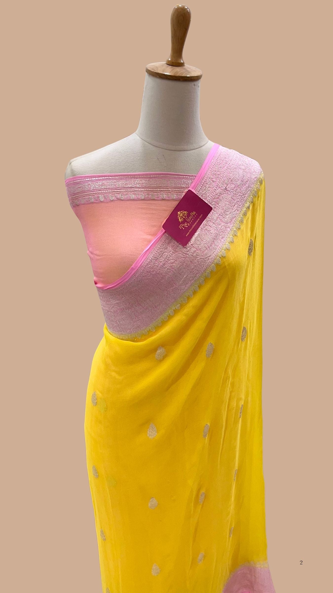 Pure Georgette Banarasi Handloom Saree - Silver Zari