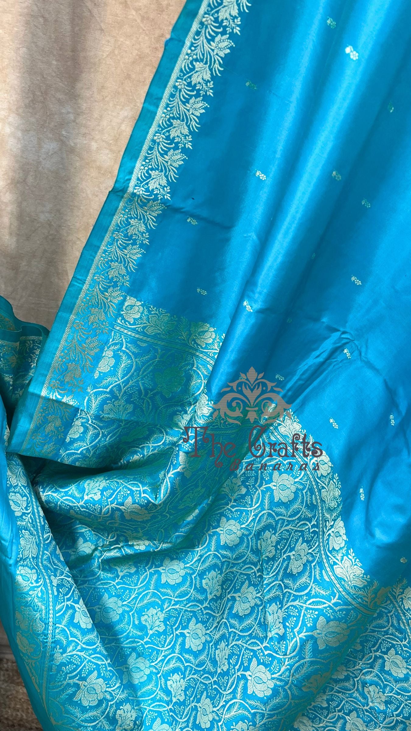 Pure Katan Silk Handloom Banarasi Saree - Chunri Buti