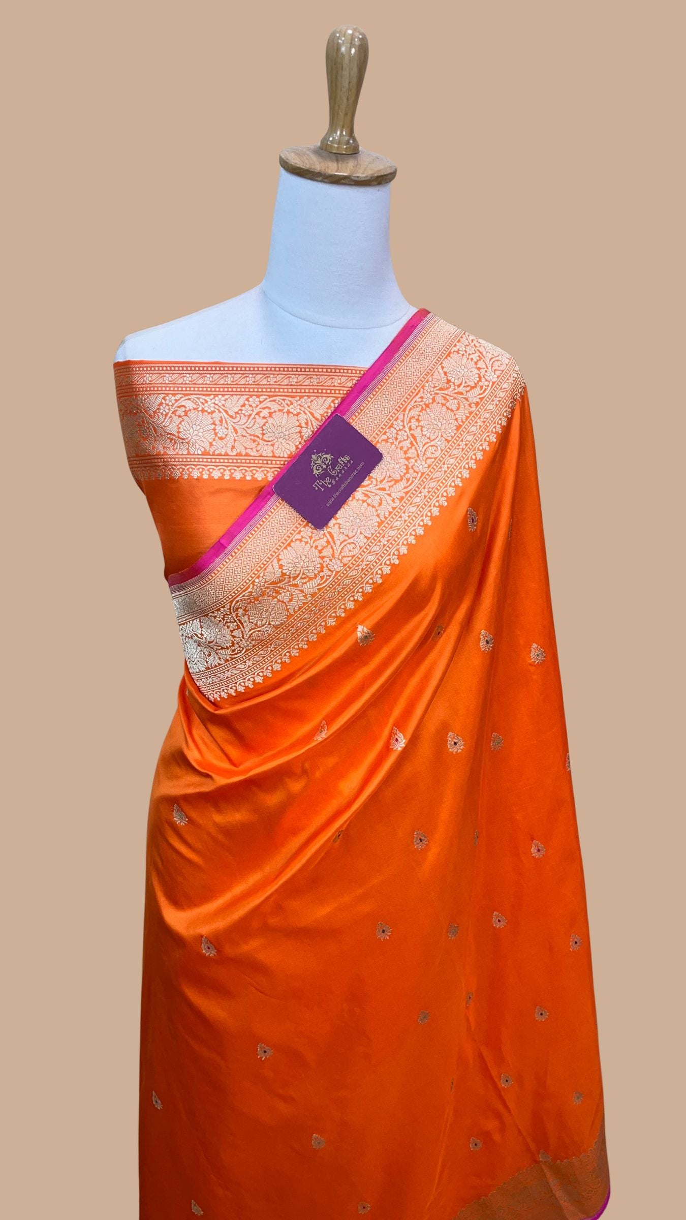 Pure Katan Silk Handloom Banarasi Saree - with sona rupa kadhua motifs