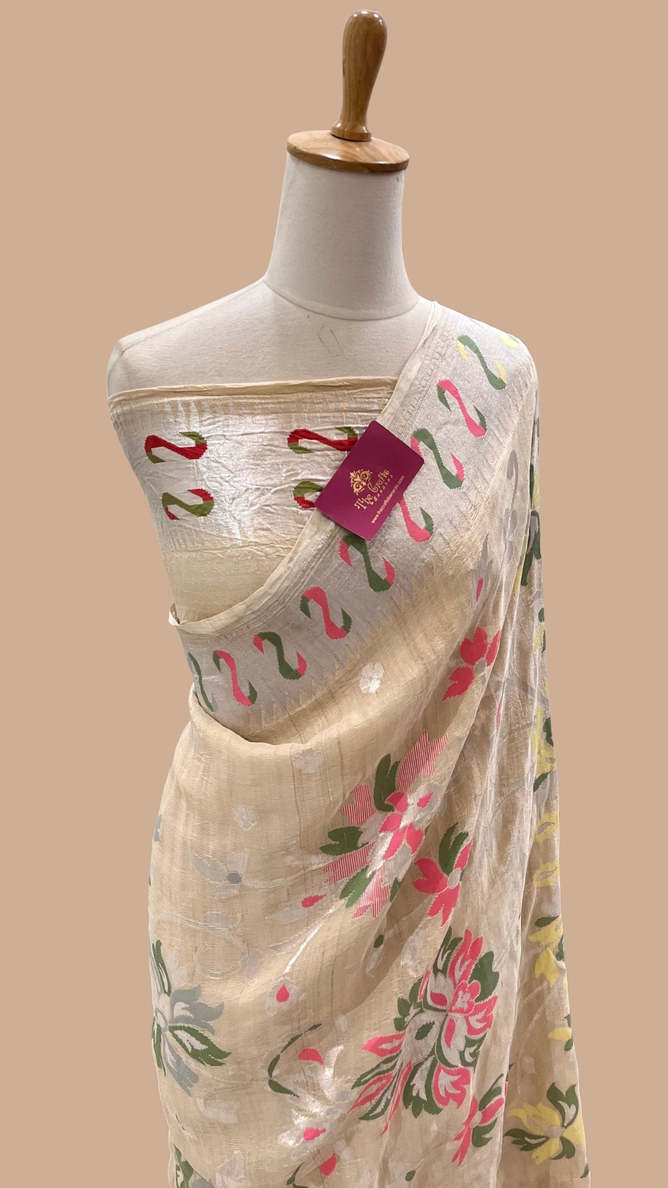 Tussar Georgette Handloom Banarasi Saree - Meenakari
