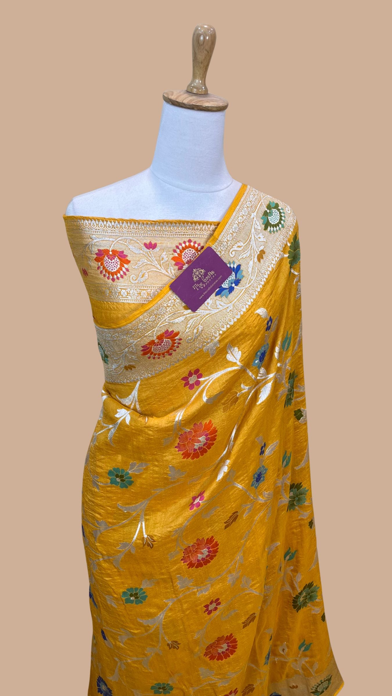 Tussar Georgette Handloom Banarasi Saree - Jaal with Meenakari