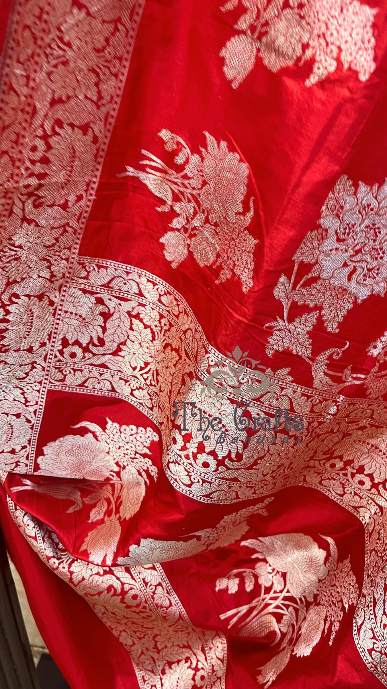 Pure Katan Silk Handloom Banarasi Saree - All over Meenakari Jaal work