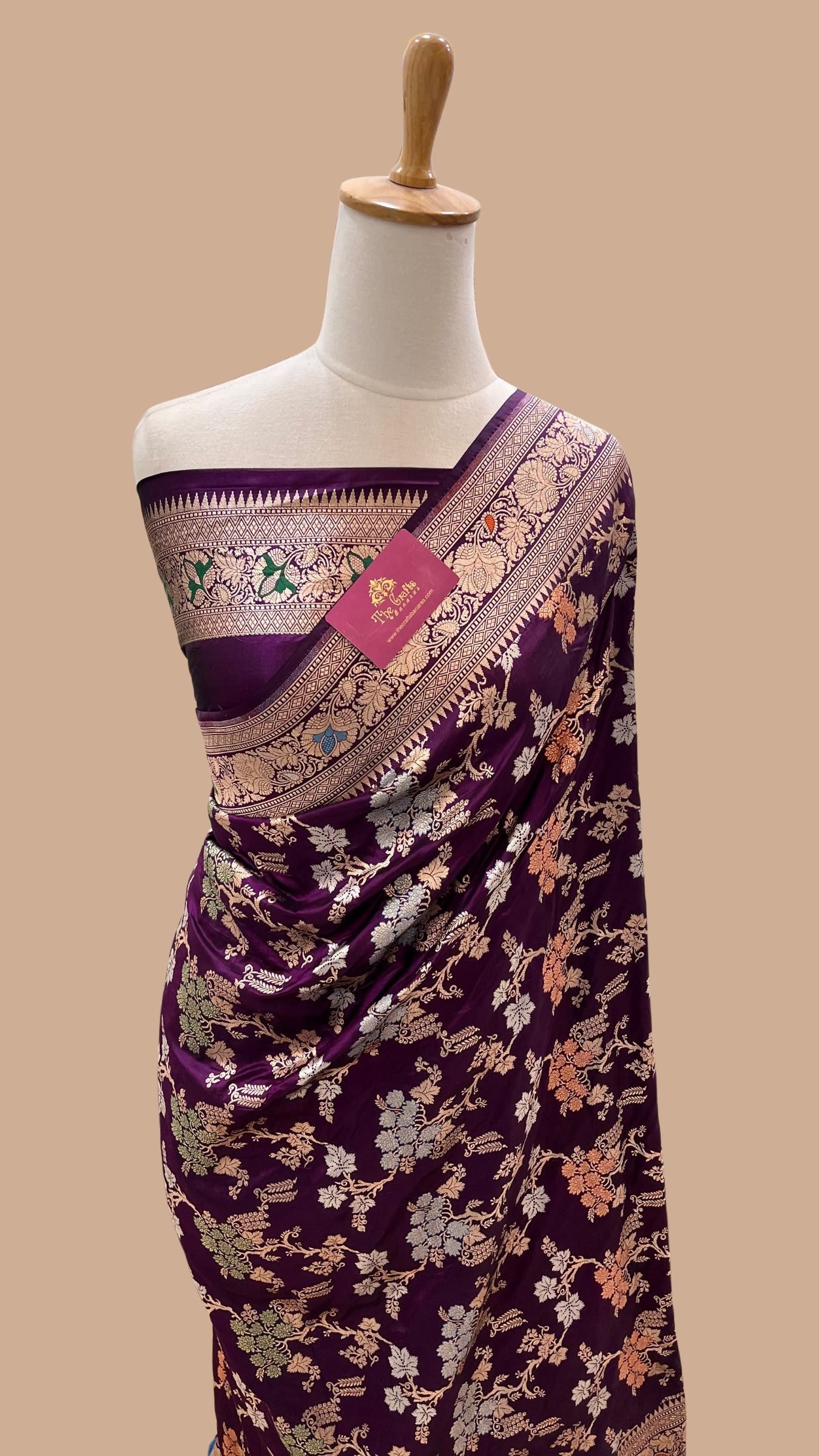 Pure Katan Silk Handloom Banarasi Saree - Jaal work with Meenakari