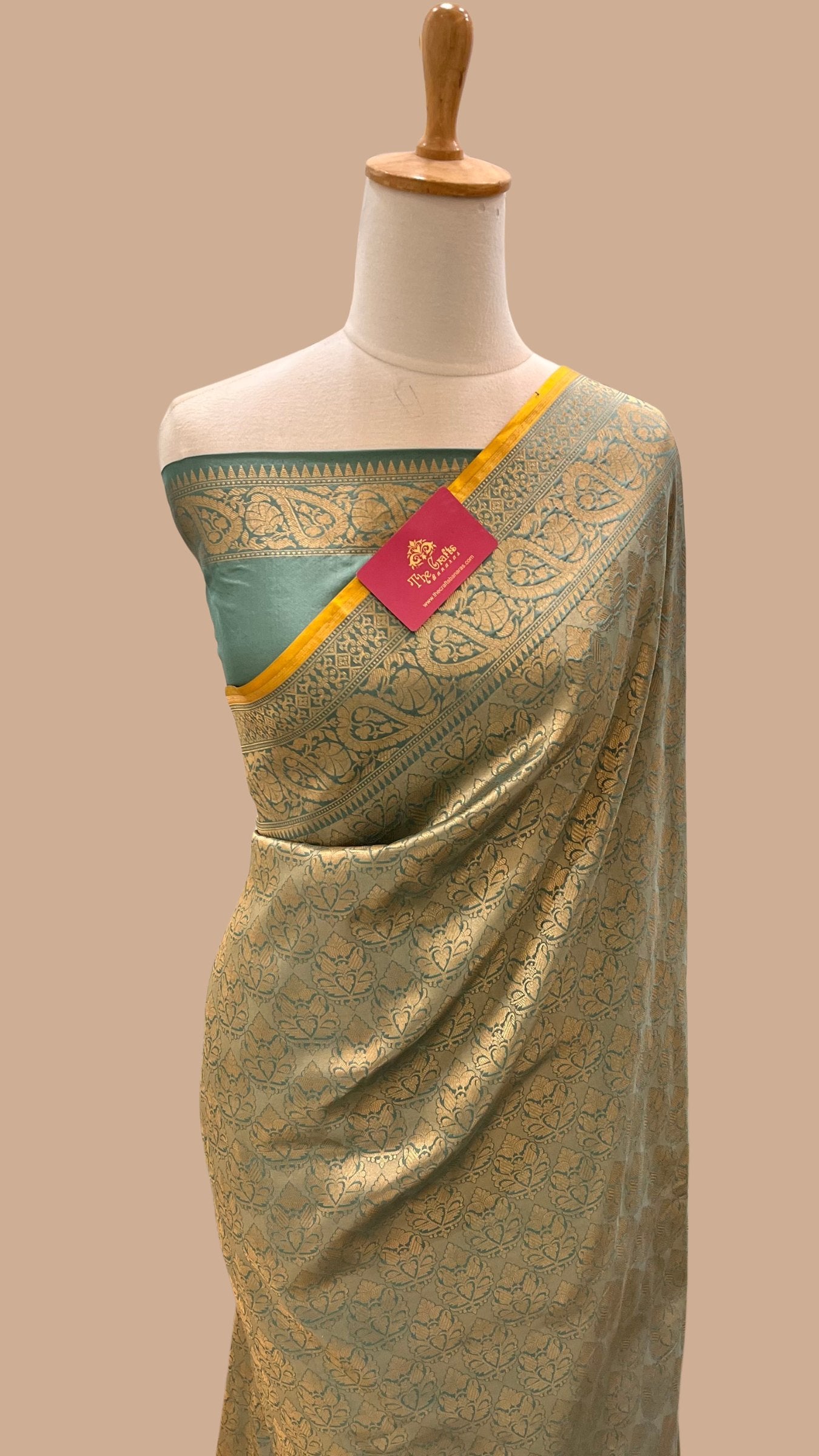 Pure Katan Silk Handloom Banarasi Saree - Tanchui Brocade