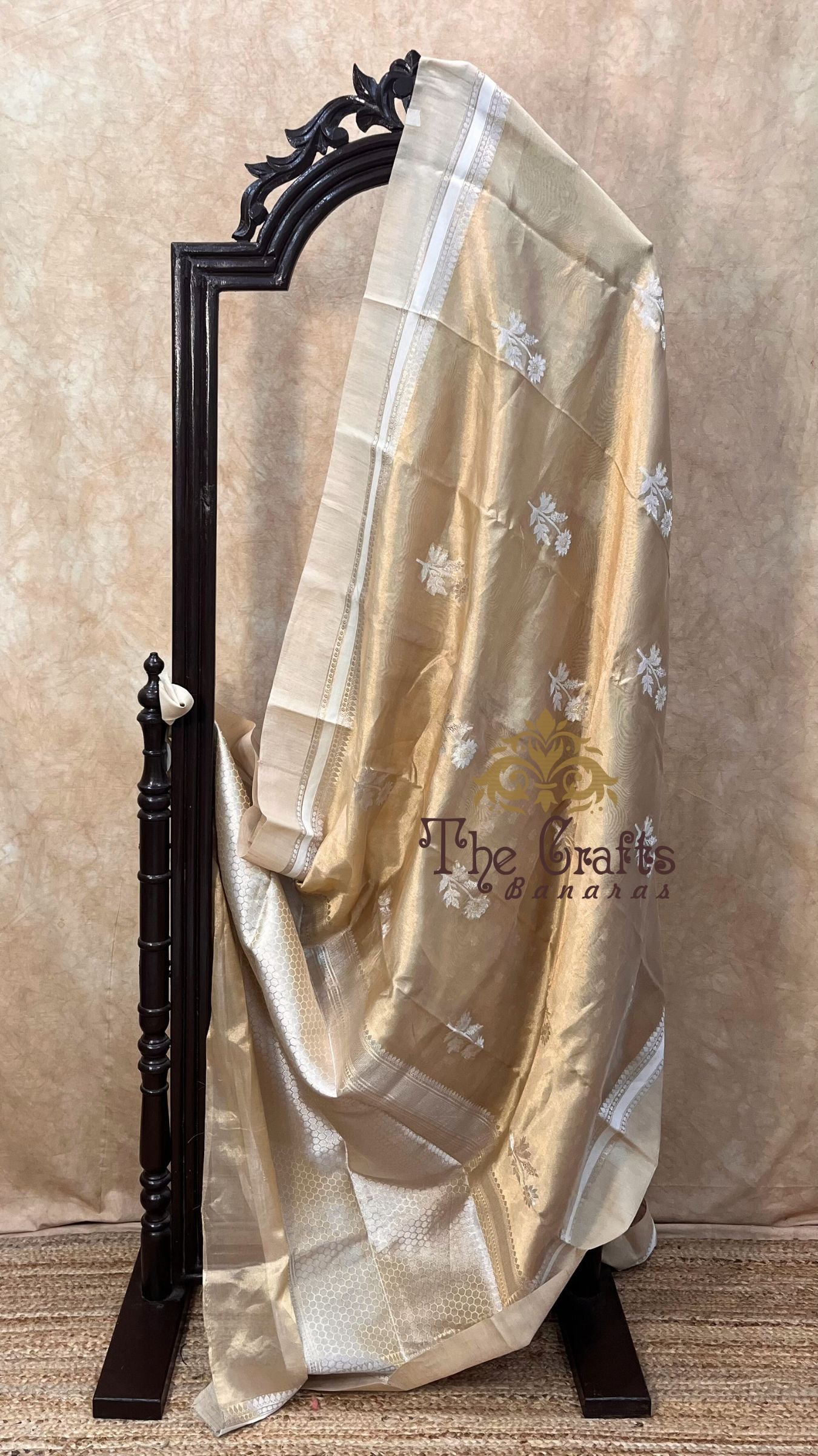 Pure Kora Tissue Silk Handloom Banarasi Saree