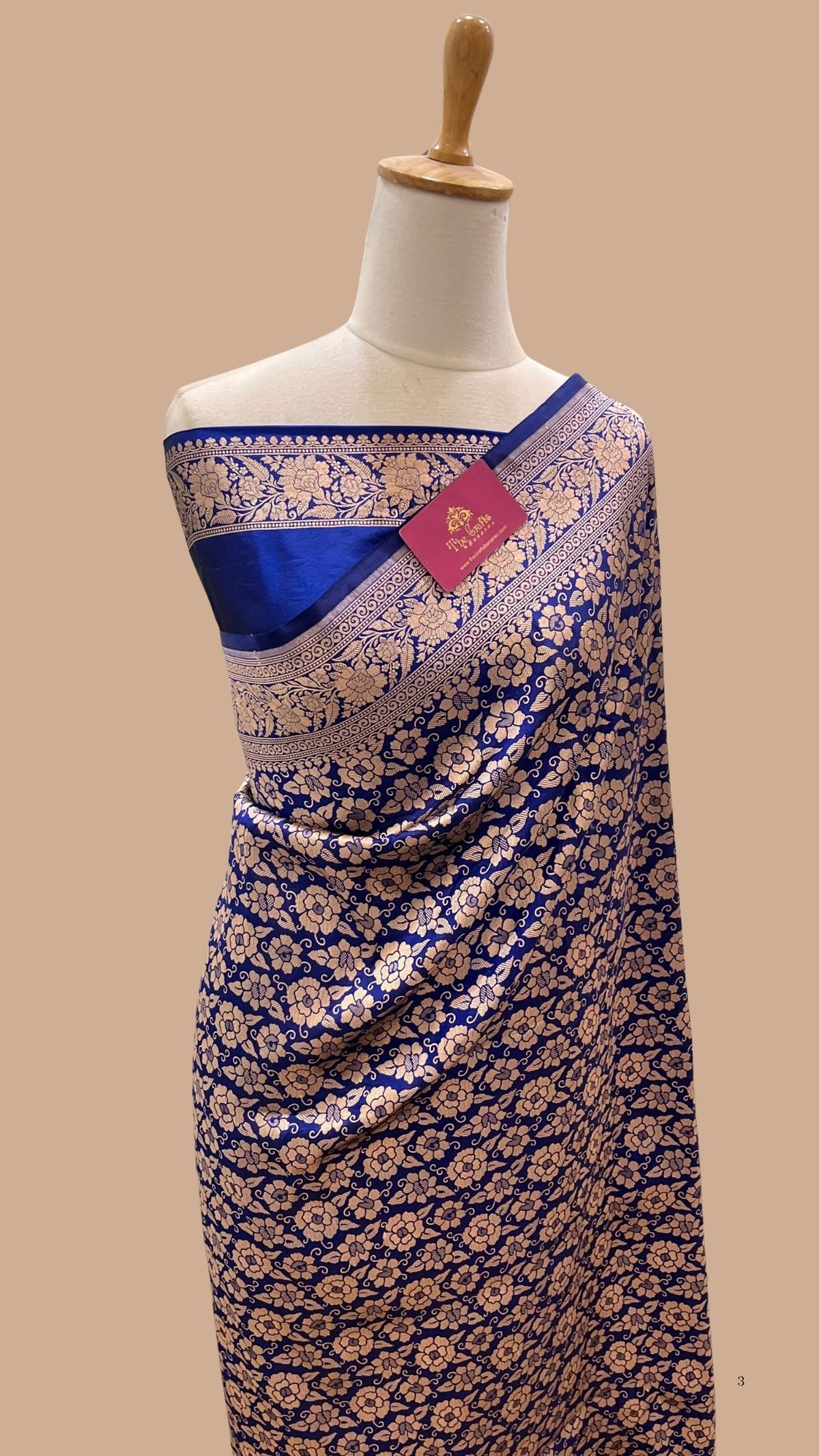 Pure Katan Silk Handloom Banarasi Saree - Jaal work