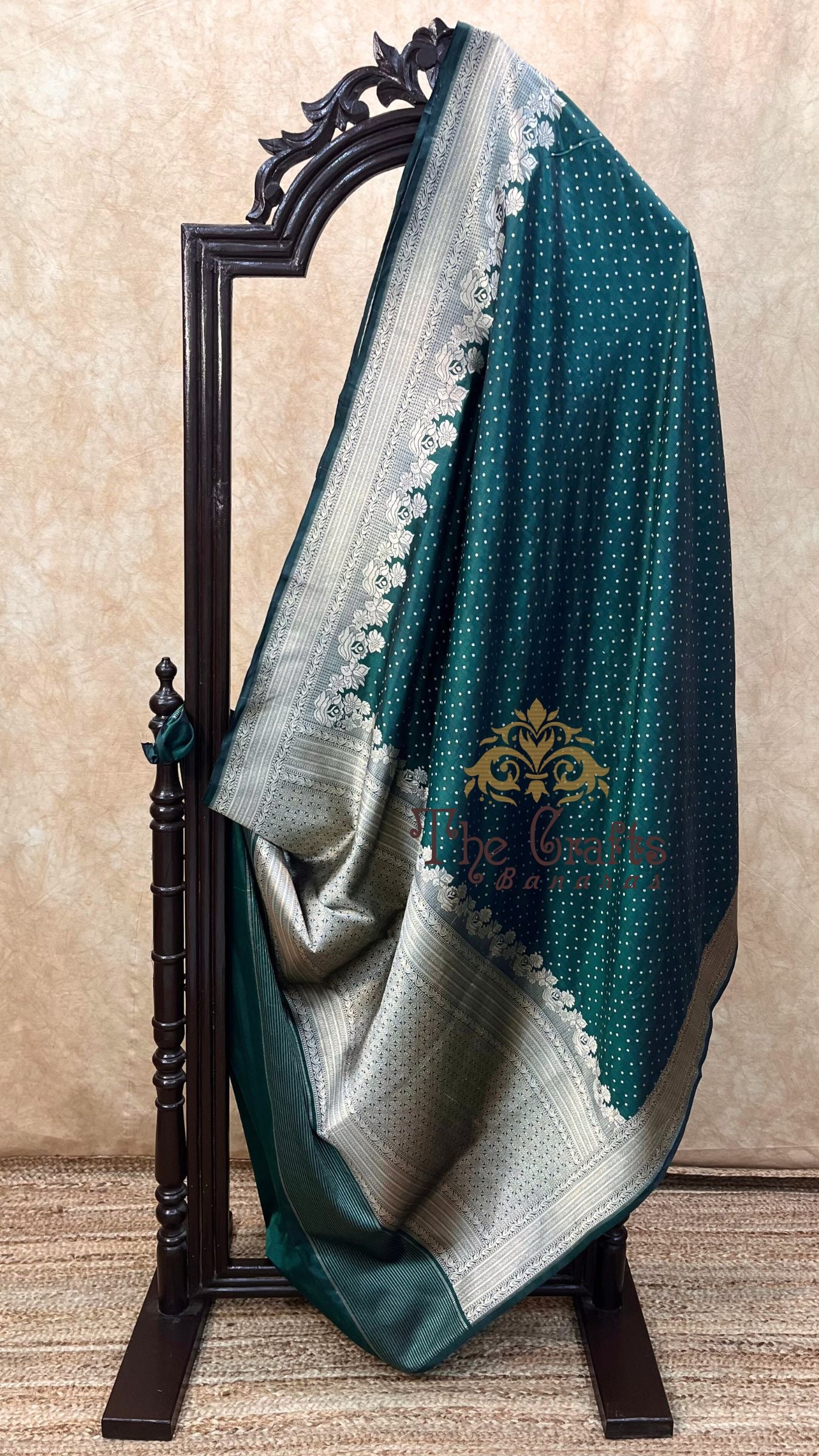 Pure Katan Silk Handloom Banarasi Saree - Chunri Buti