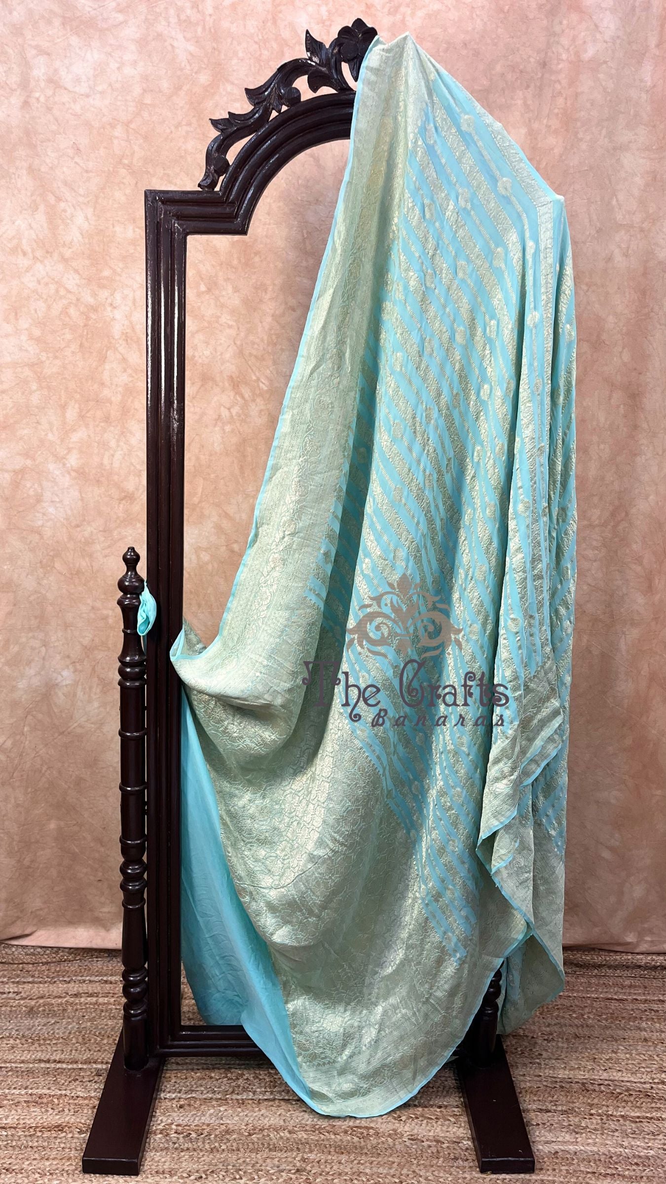 Khaddi Georgette Banarasi Saree - Water Zari