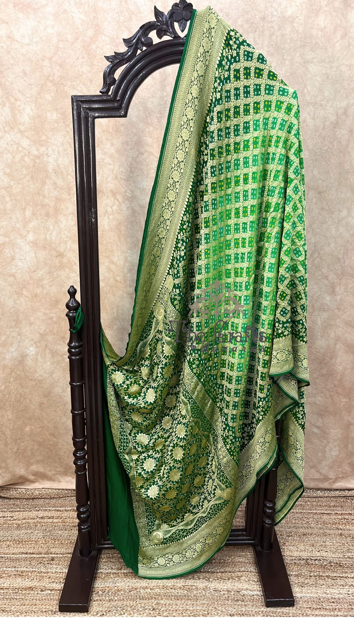 Pure Georgette Banarasi Handloom Bandhej Saree