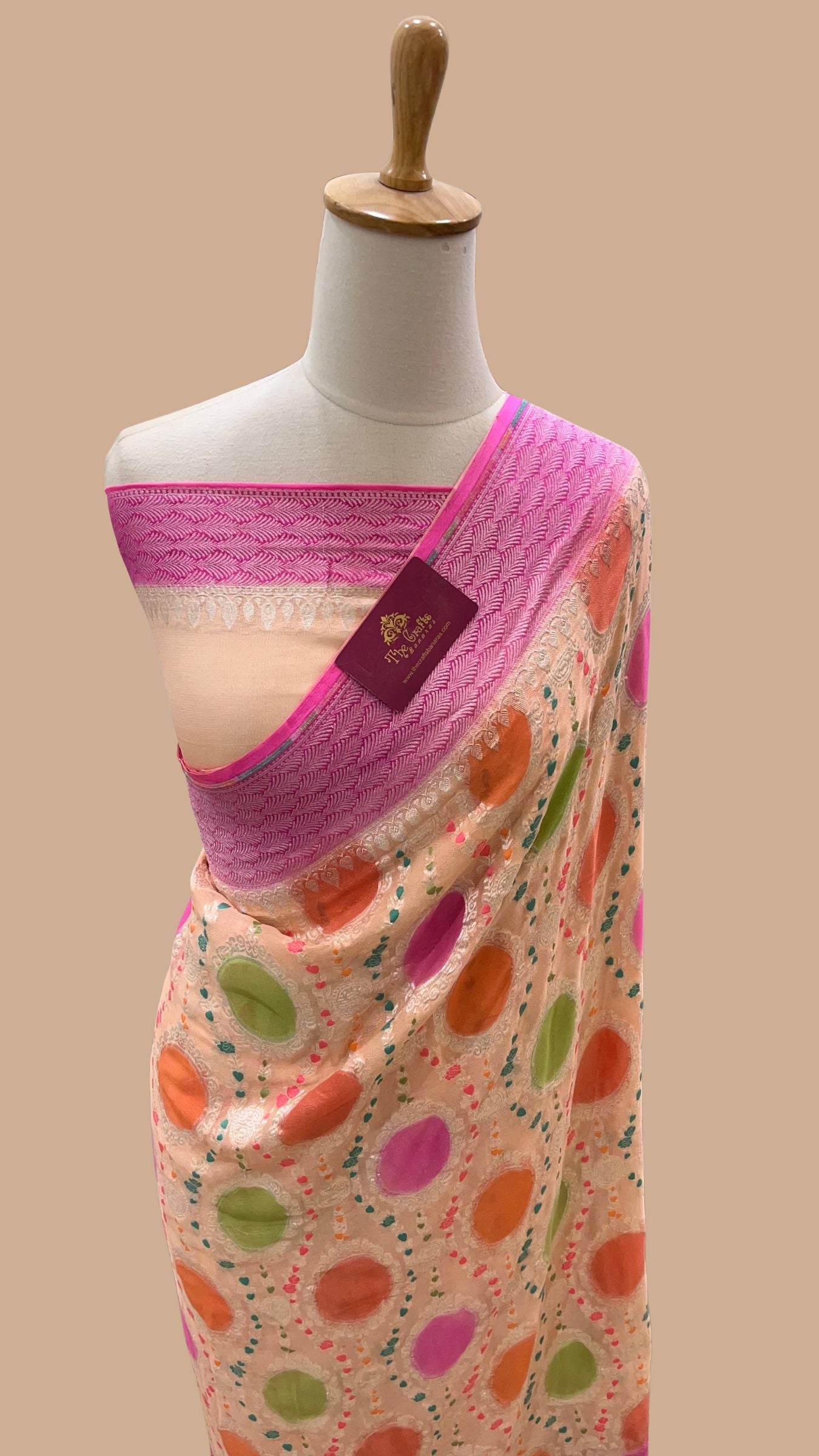 Pure Khaddi Georgette Handloom Banarasi Saree - Jaal with Meenakari