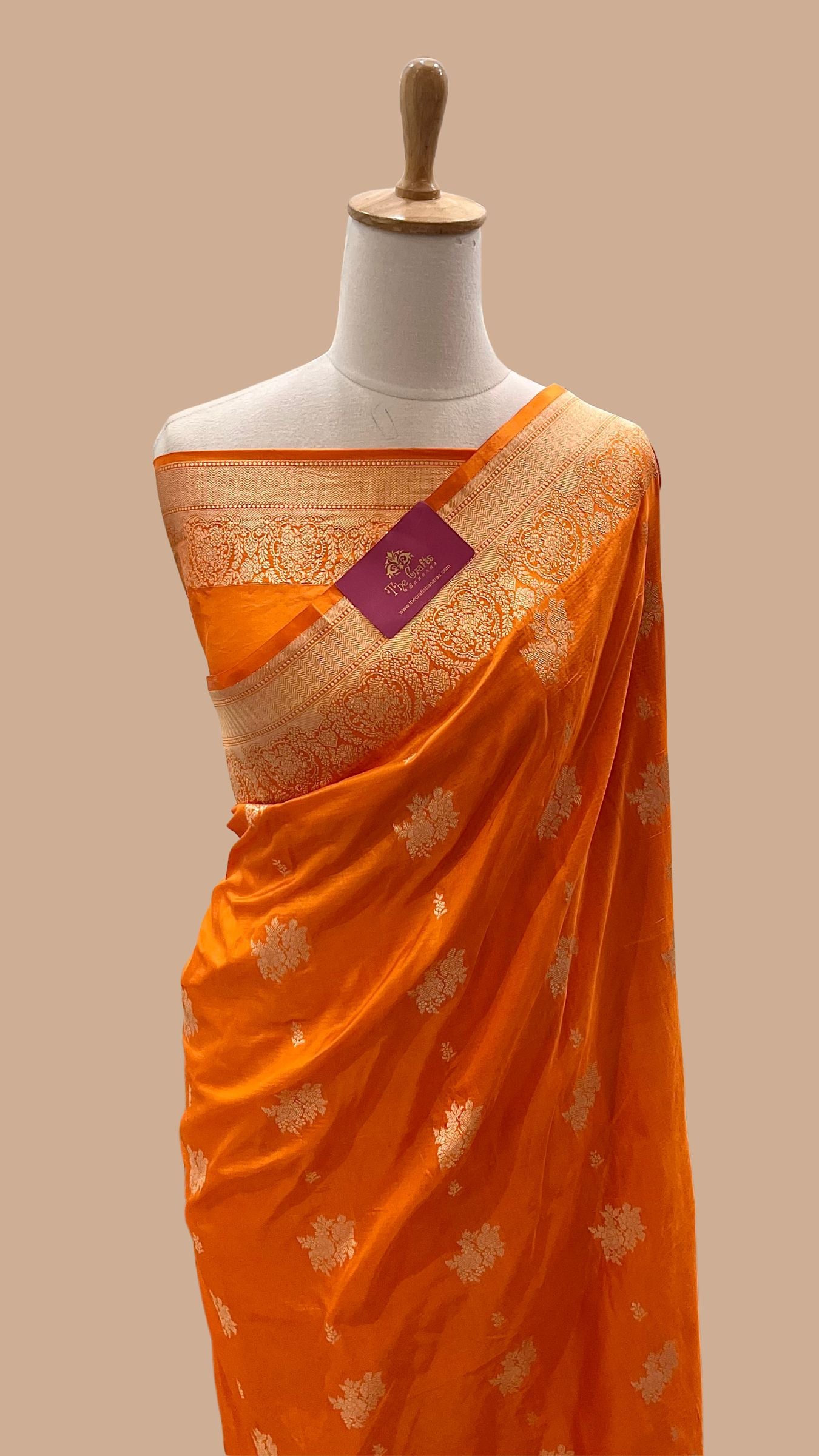 Pure Katan Silk Handloom Banarasi Saree - Jaal Work