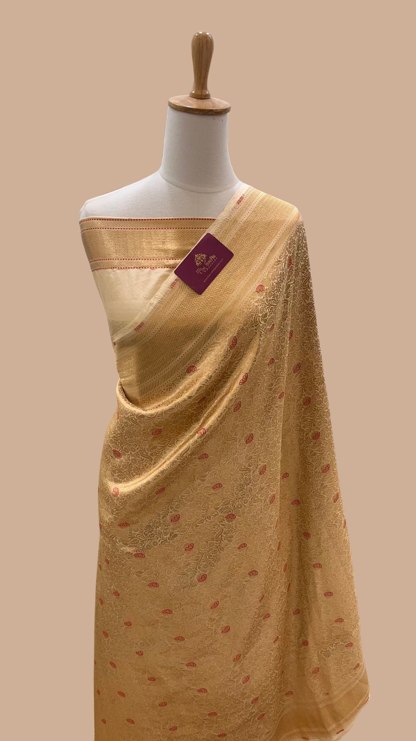 Pure Katan Silk Handloom Banarasi Saree - Tanchui Brocade Meena