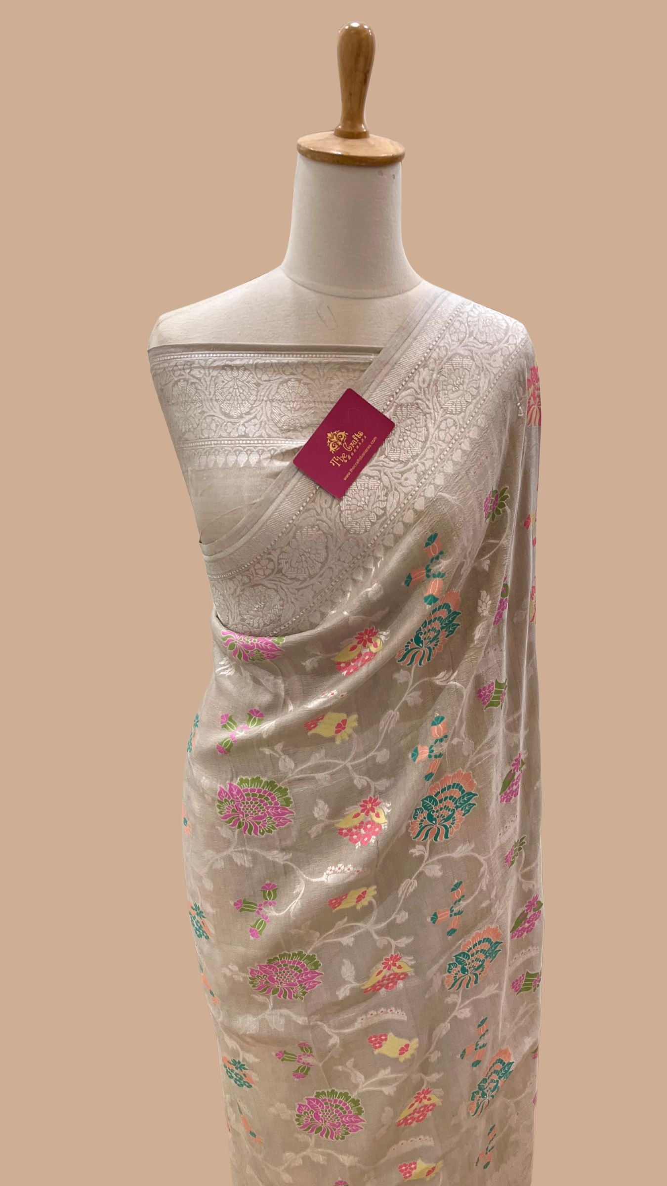 Tussar Georgette Handloom Banarasi Saree - Meenakari