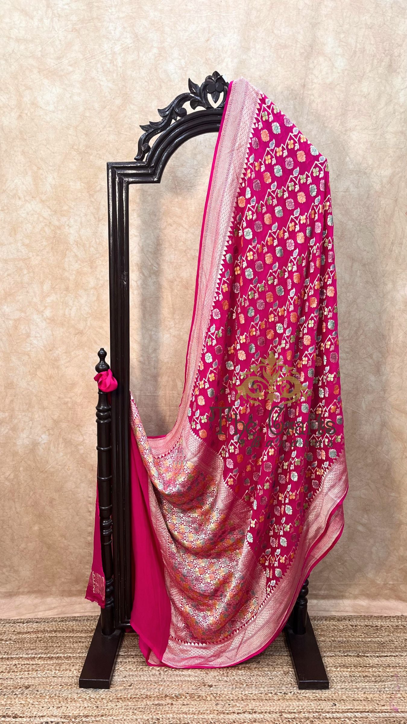 Khaddi Georgette Handloom Banarasi Saree - Water Zari