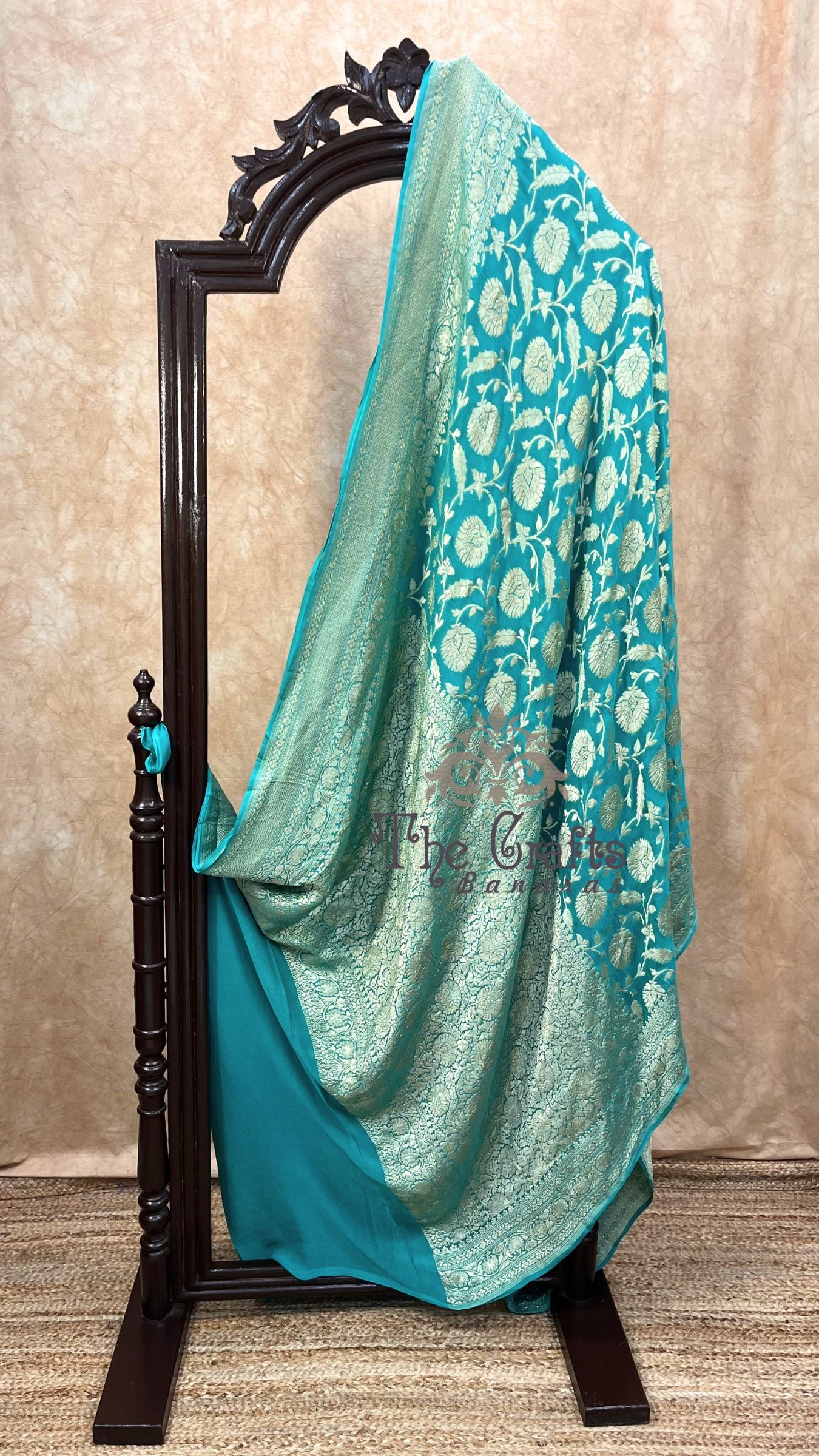 Khaddi Georgette Banarasi Saree - Water Zari